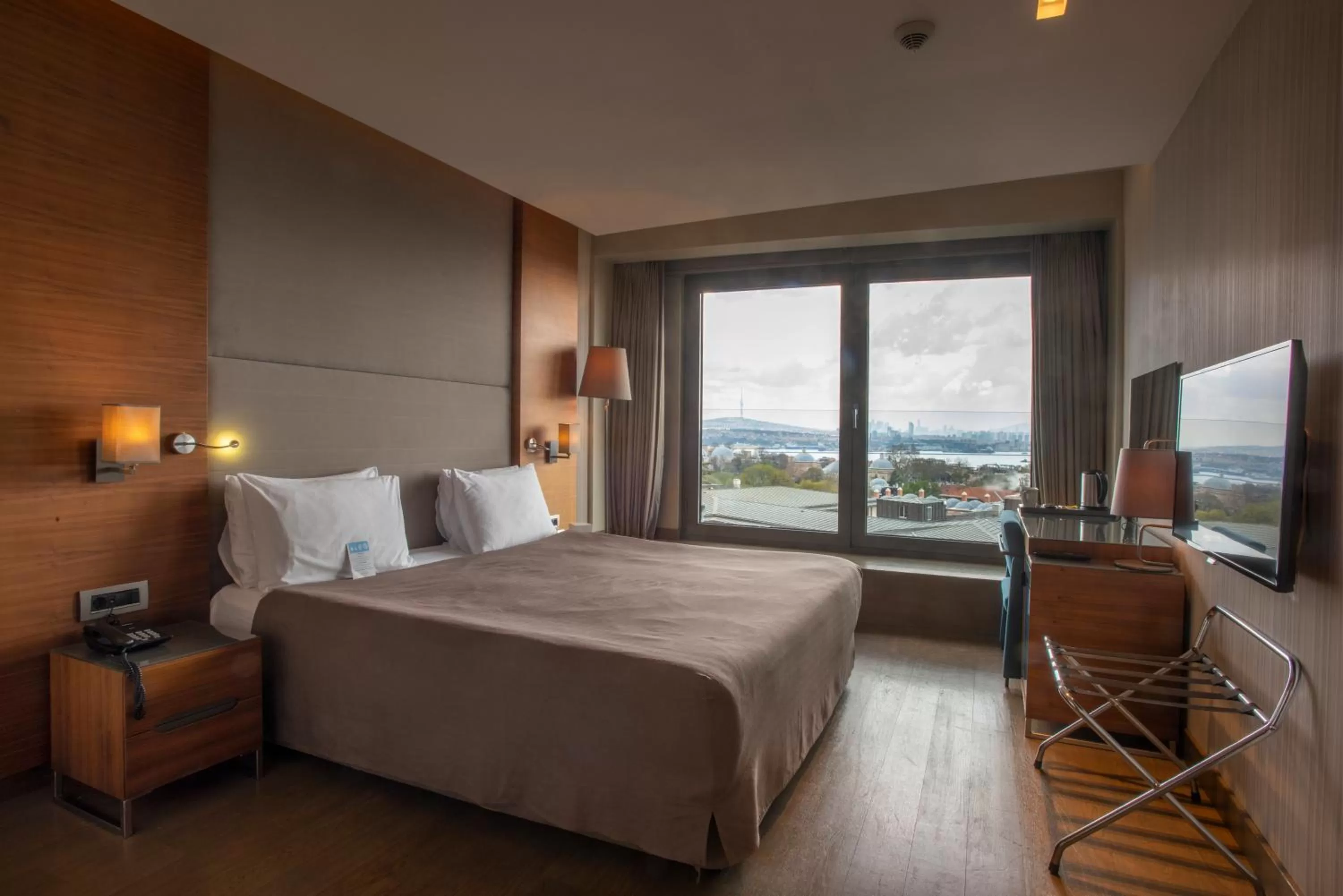 Bed in Hotel Arcadia Blue Istanbul