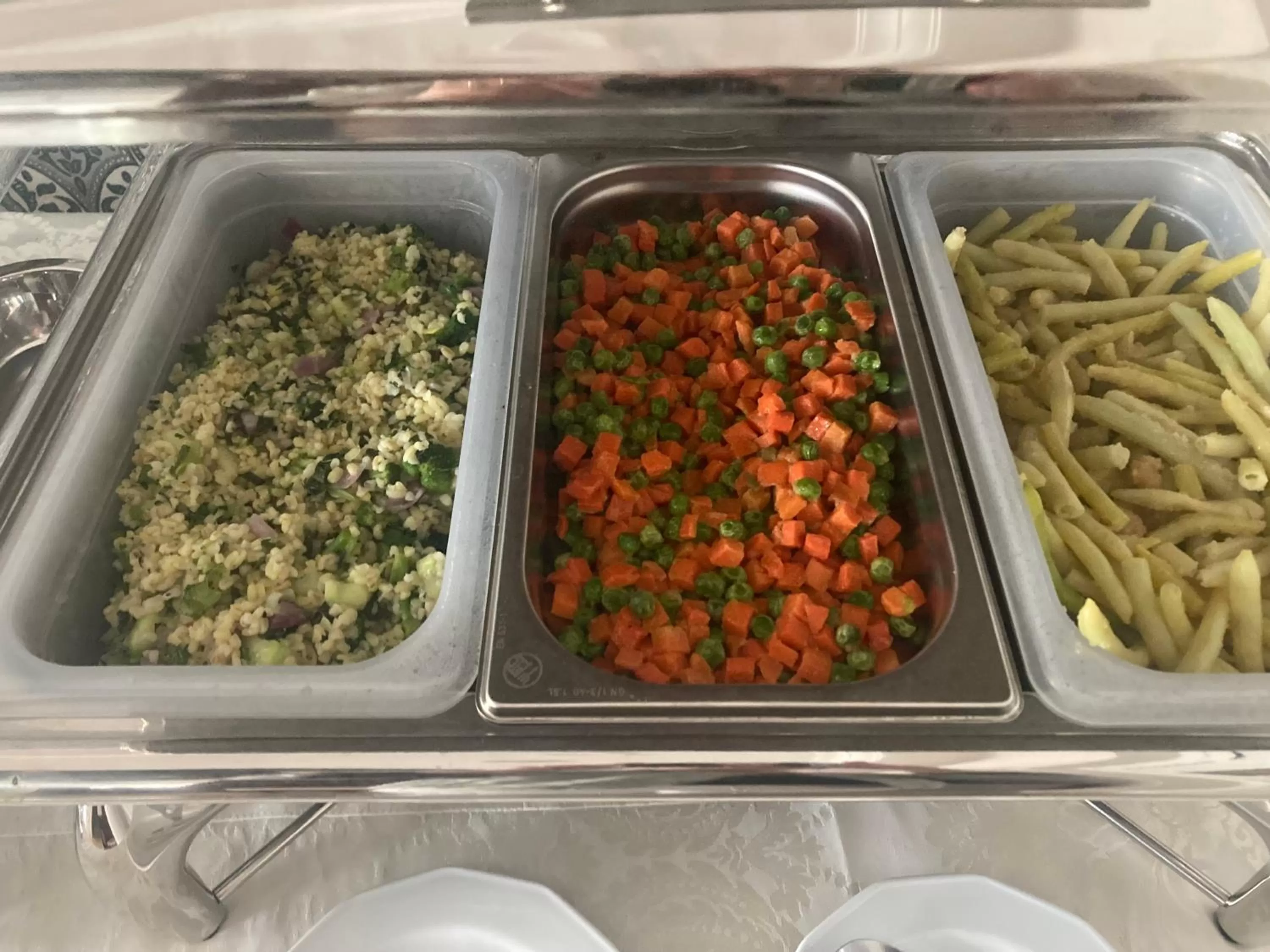 Food in Moris Boutique Beach Hotel