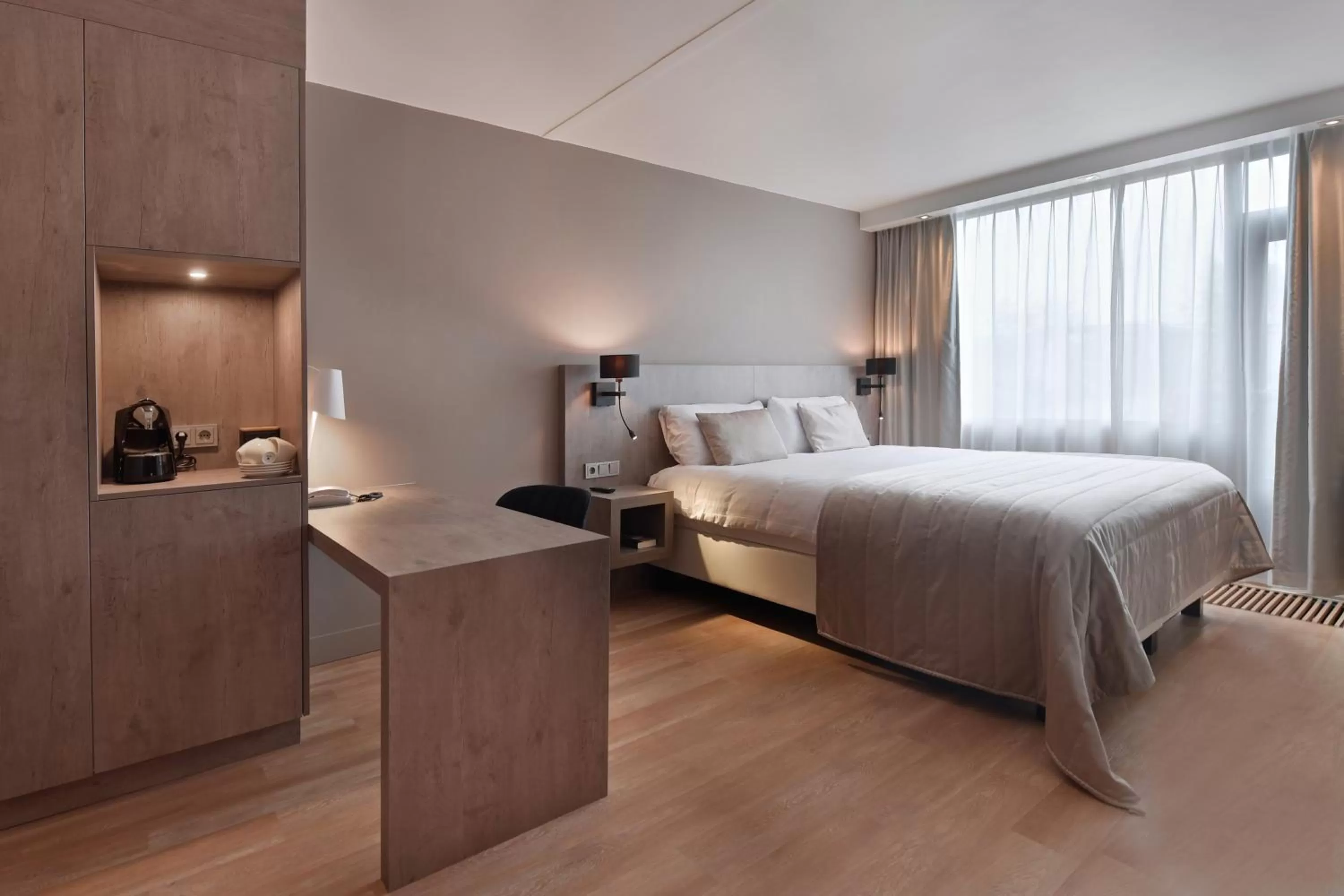 Bed in Van der Valk Hotel Groningen-Westerbroek