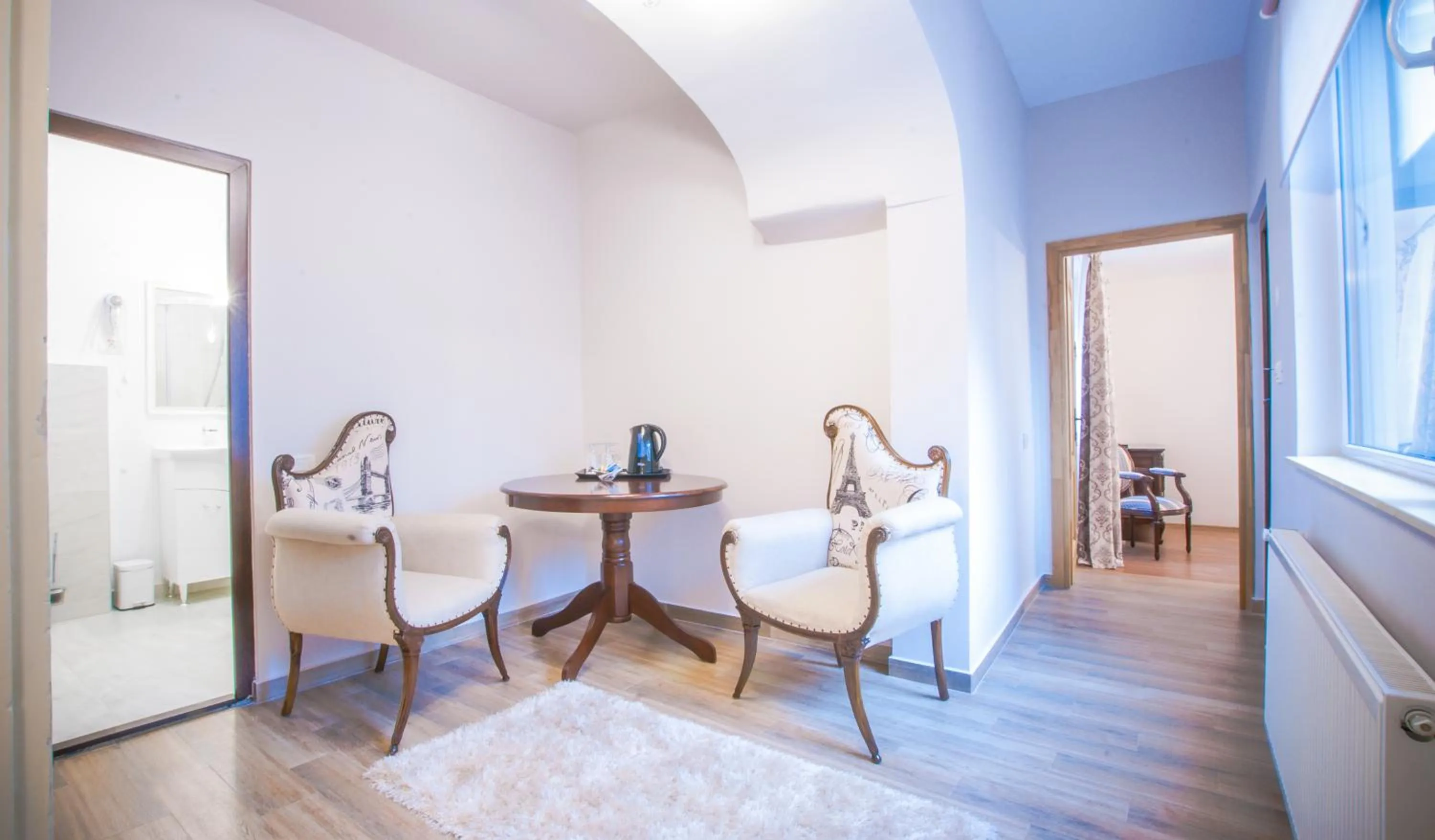 Dining area in Safrano Palace