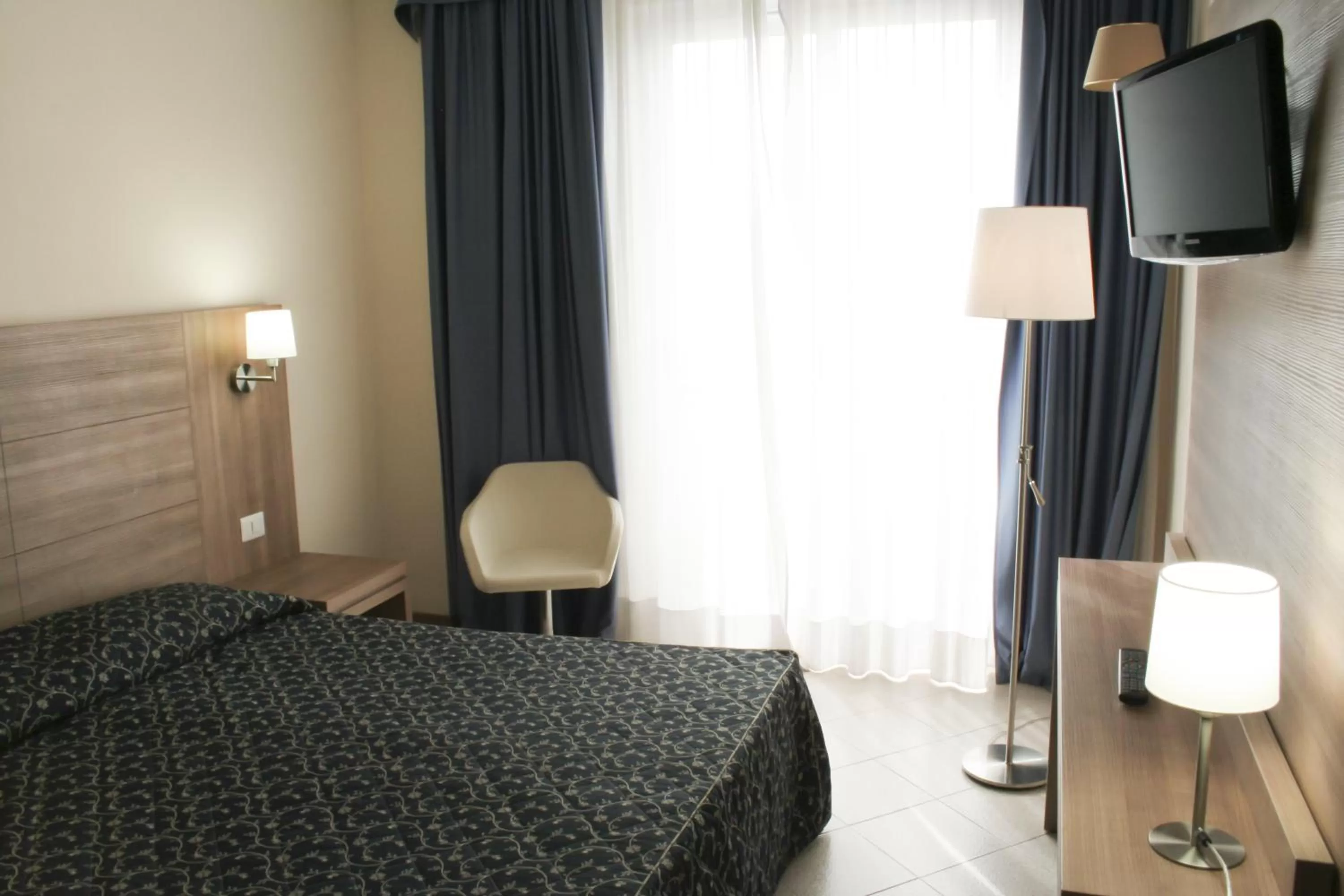 Photo of the whole room, Bed in Hotel Mediterraneo