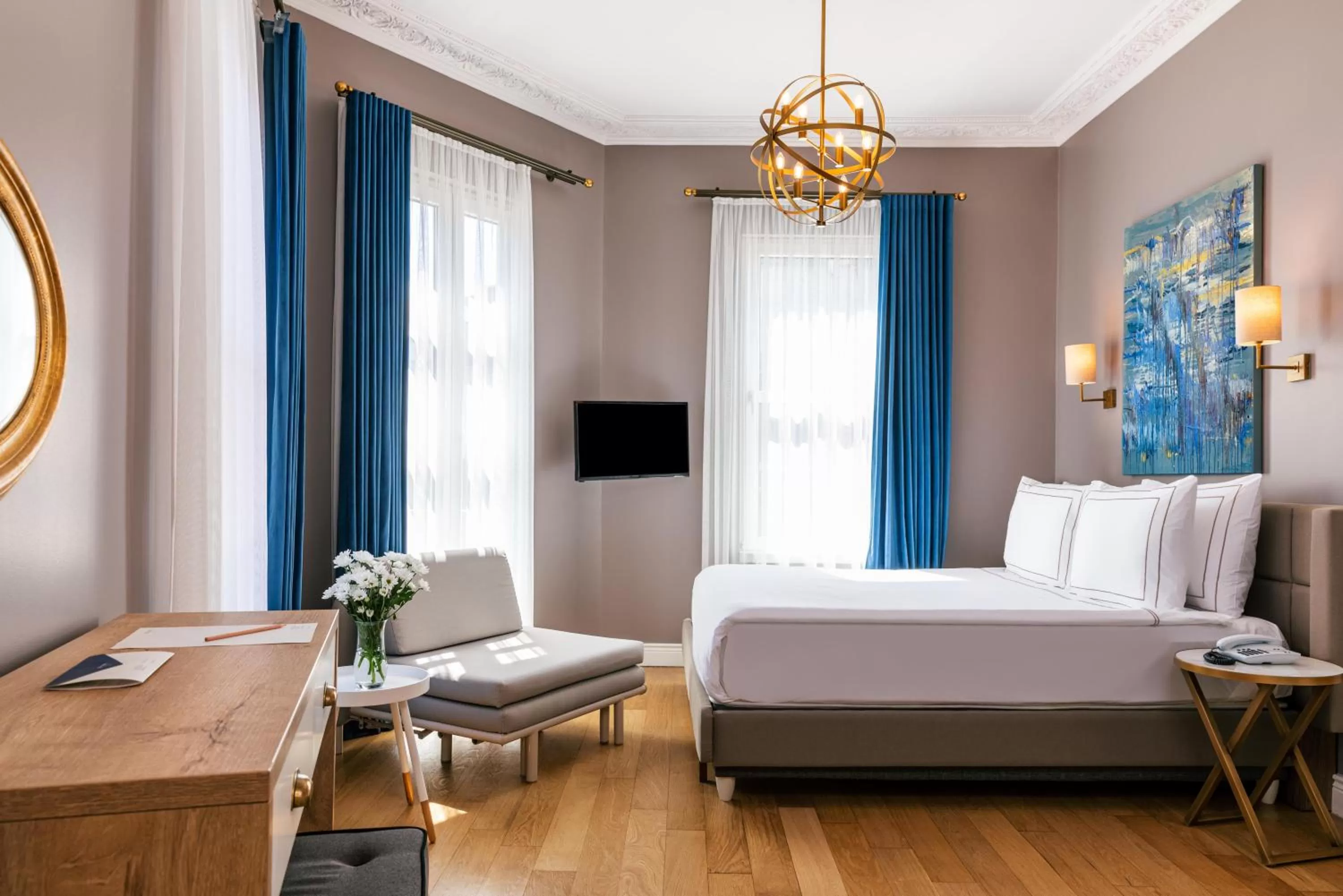 Massage in Petros Hotel