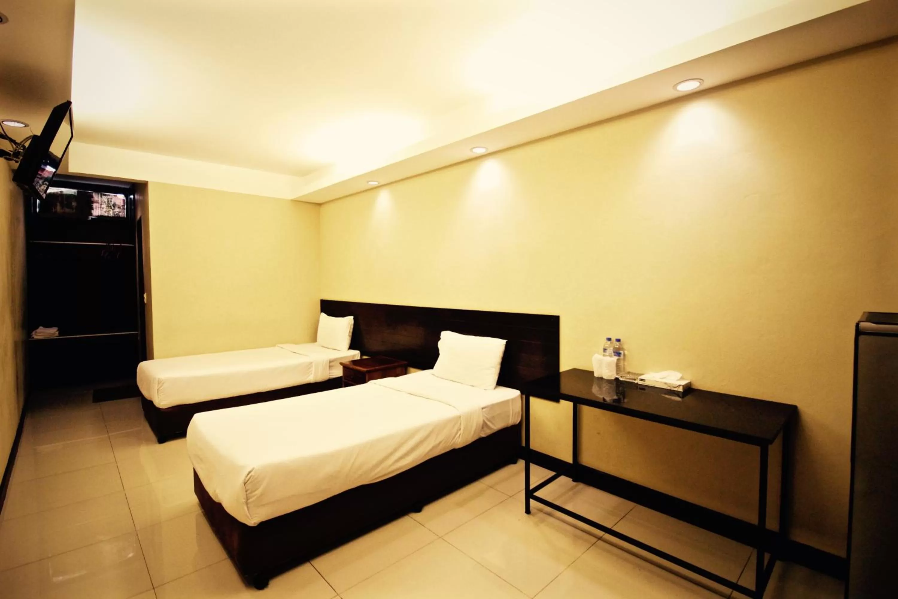 Bed in KKinn South Pattaya