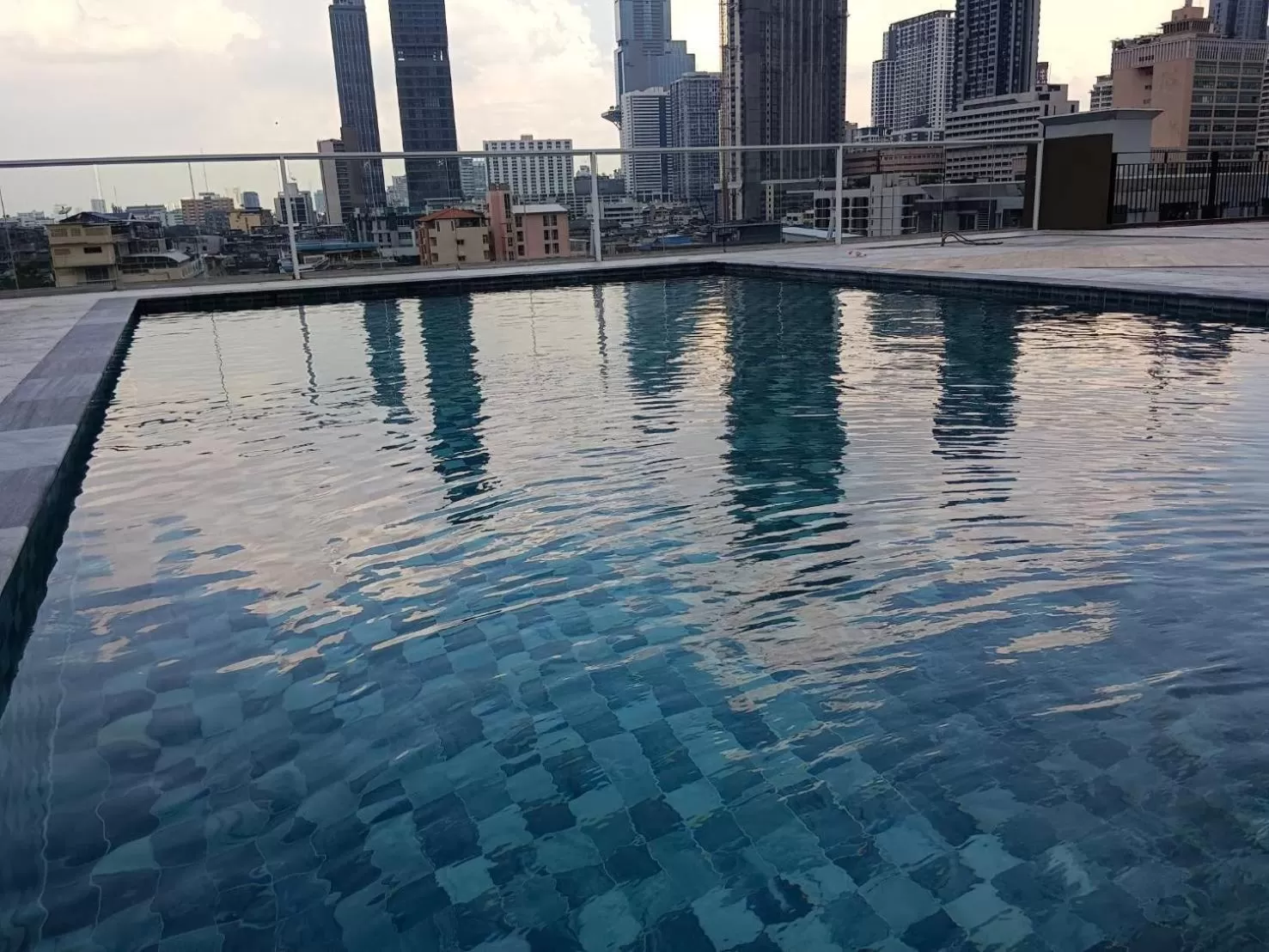 Swimming pool in S3 Siam Bangkok Hotel