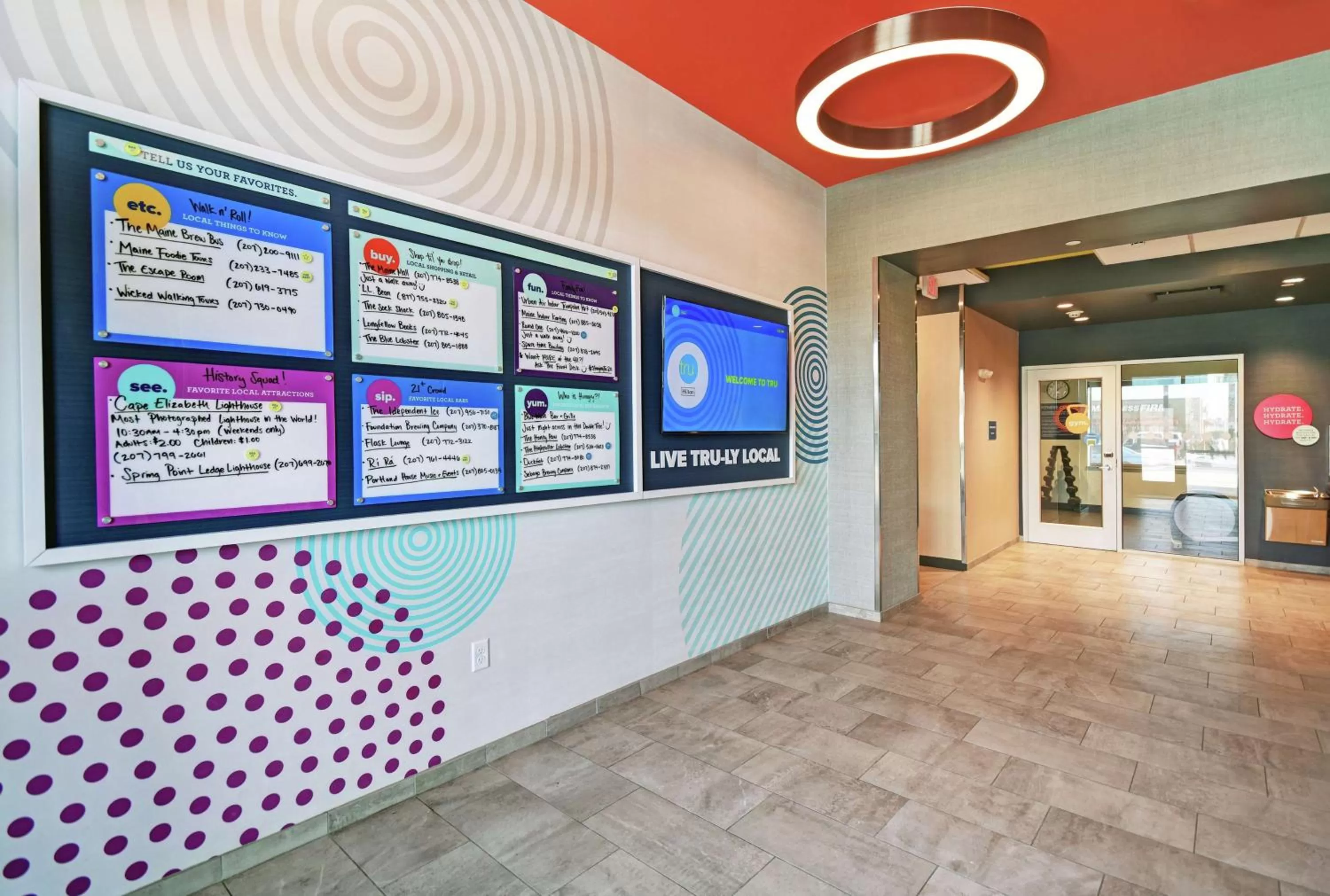 Lobby or reception in Tru By Hilton Portland Airport Area Me