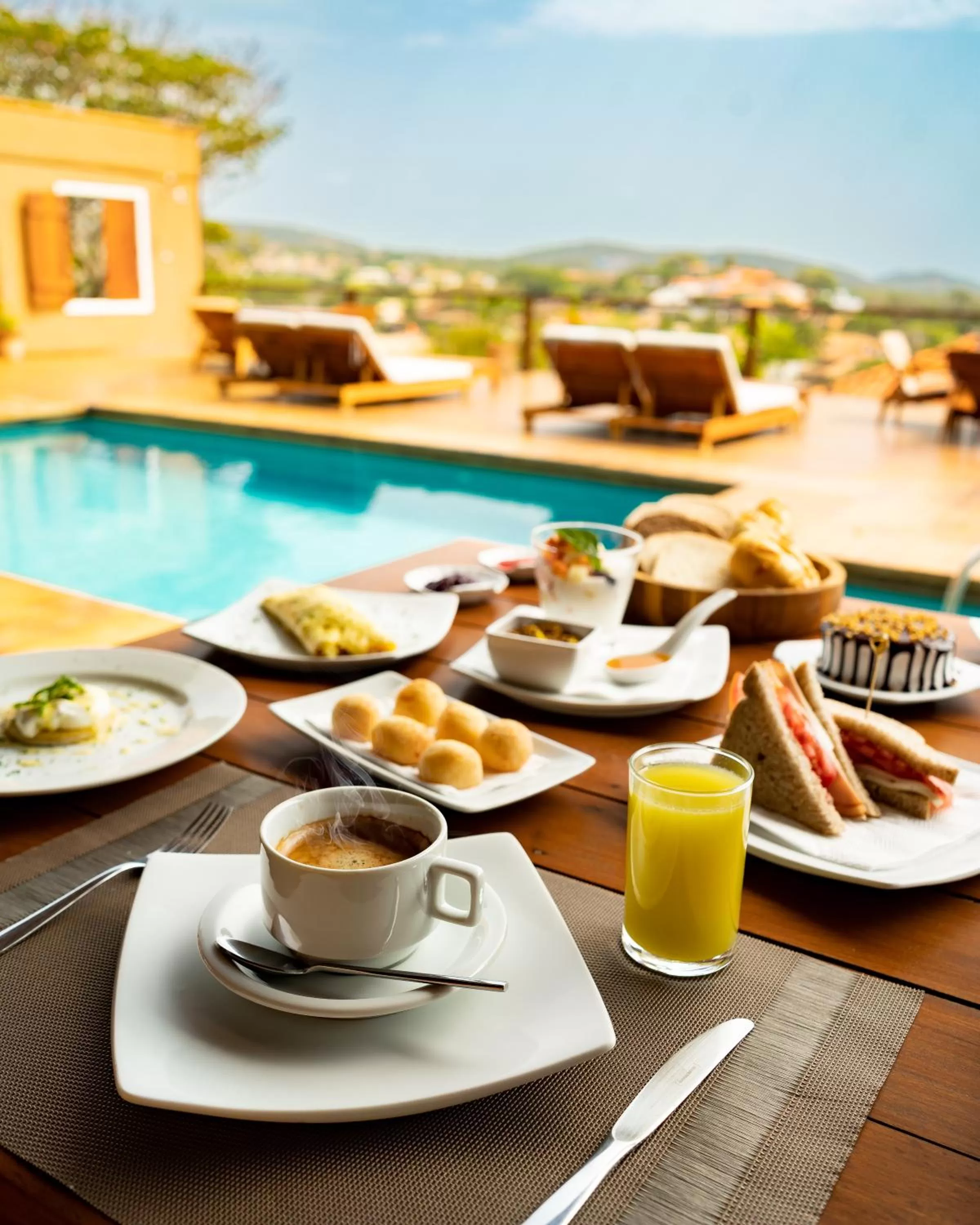 Natural landscape in Jubarte Hotel by Insólito