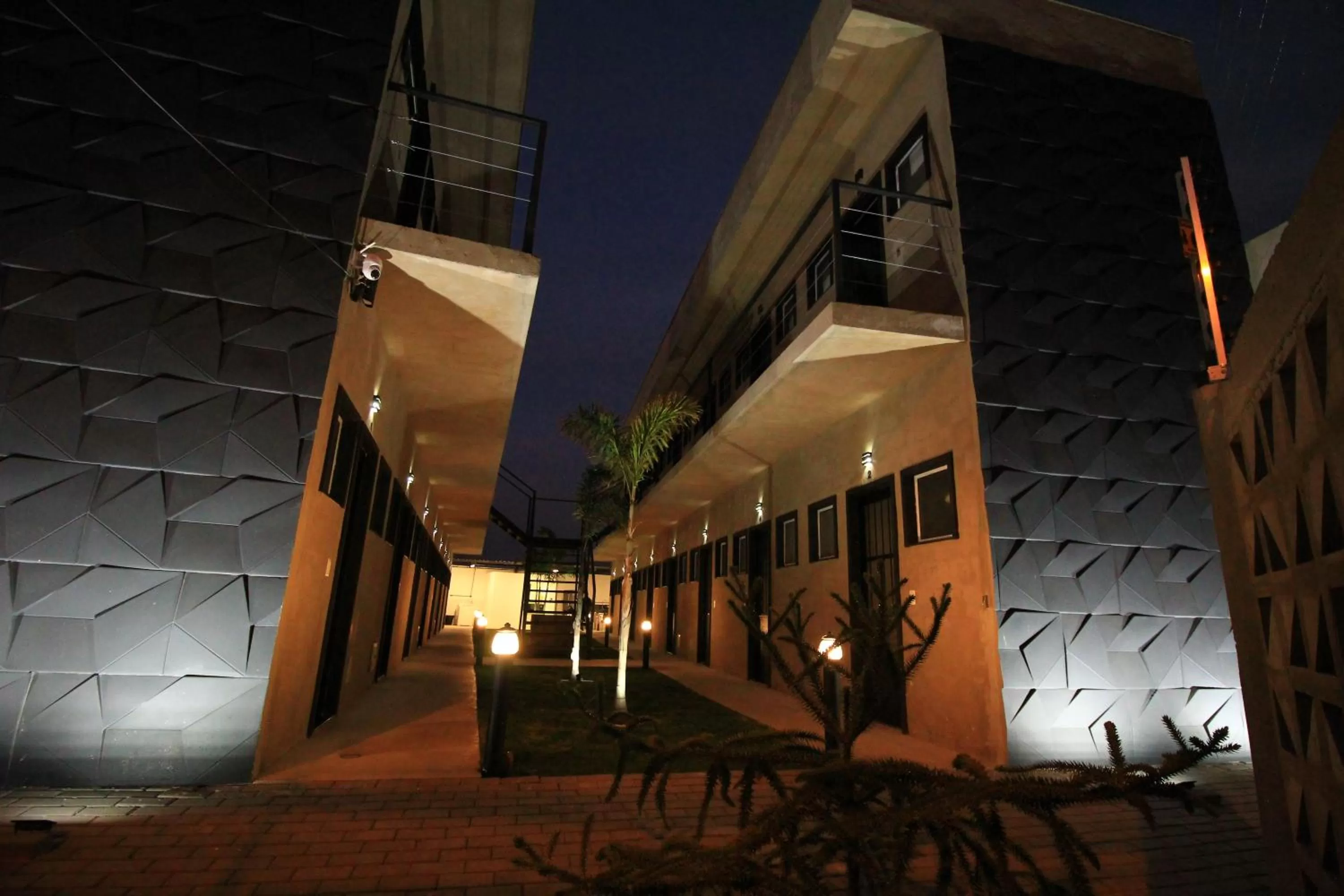 Property building in Hotel Com.Viver