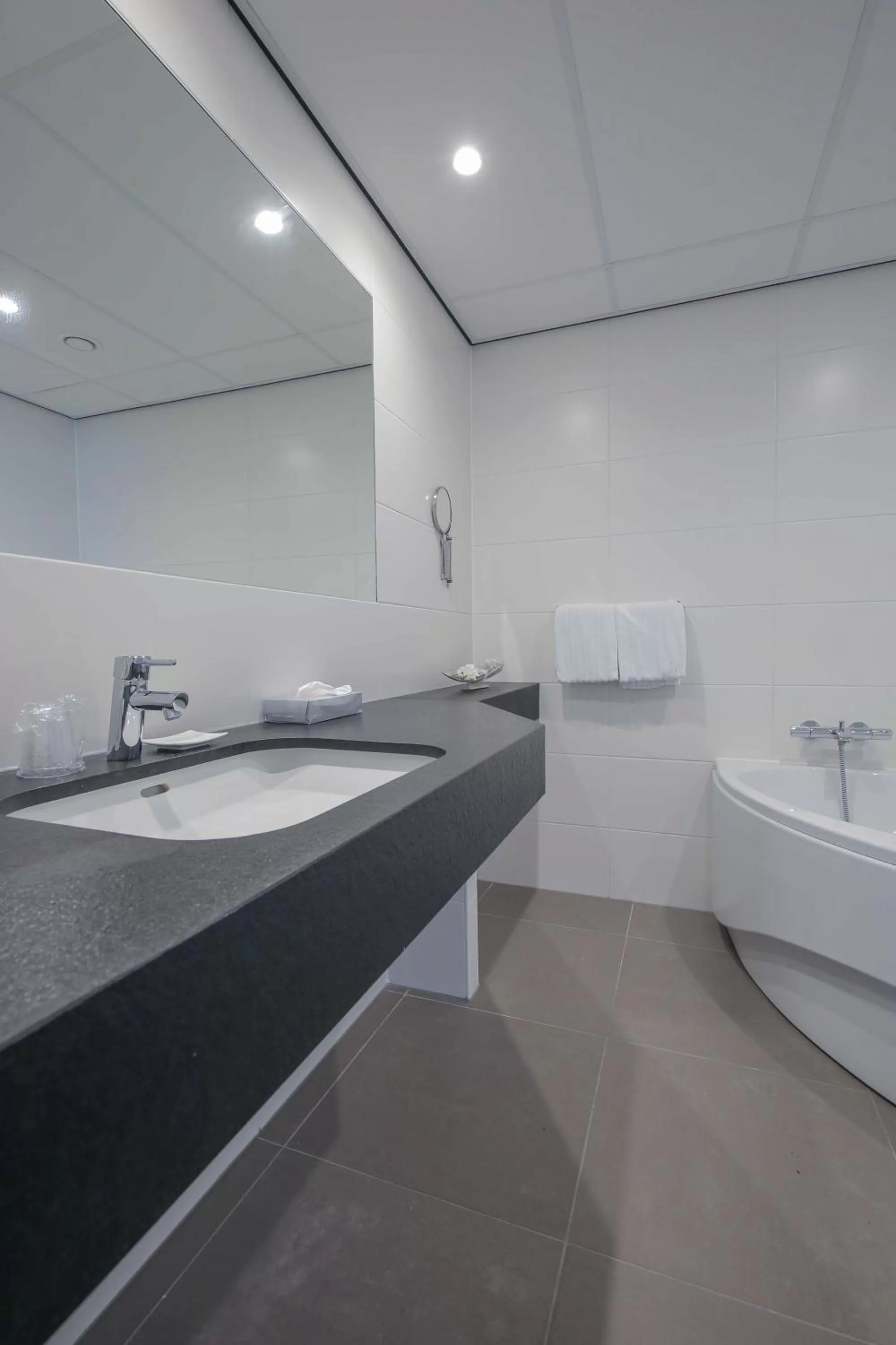 Shower in Fletcher Hotel-Restaurant de Wageningsche Berg