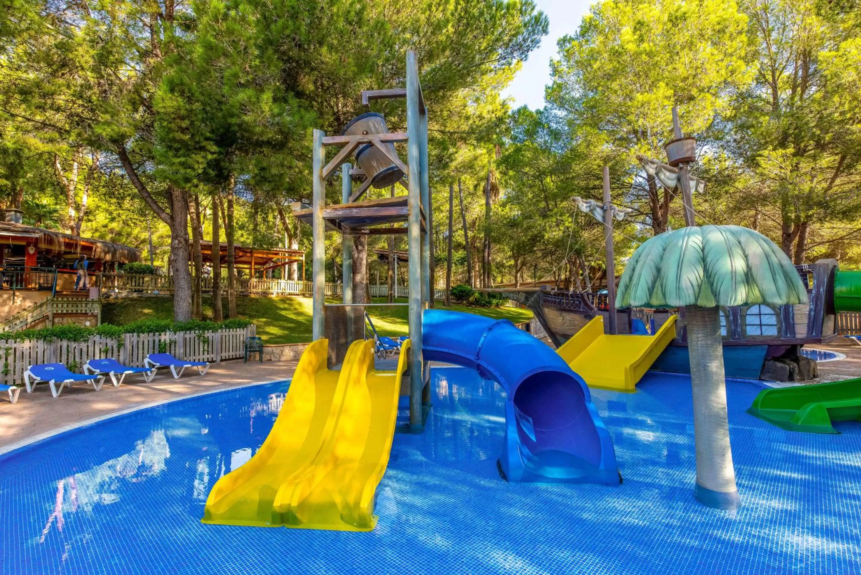 Children play ground, Water Park in Valentin Park Club