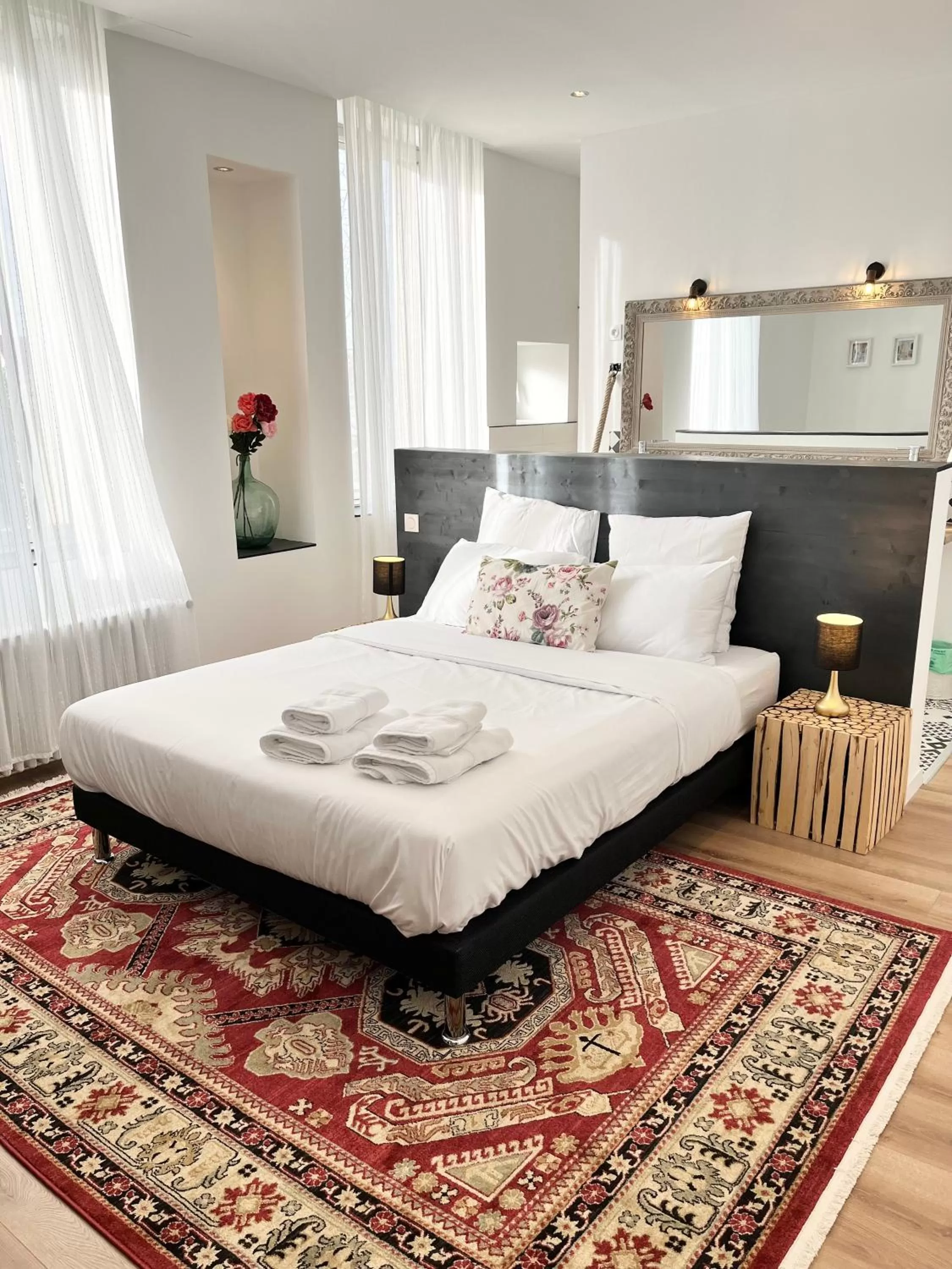 Bed in SalutBB Chambre d'hote