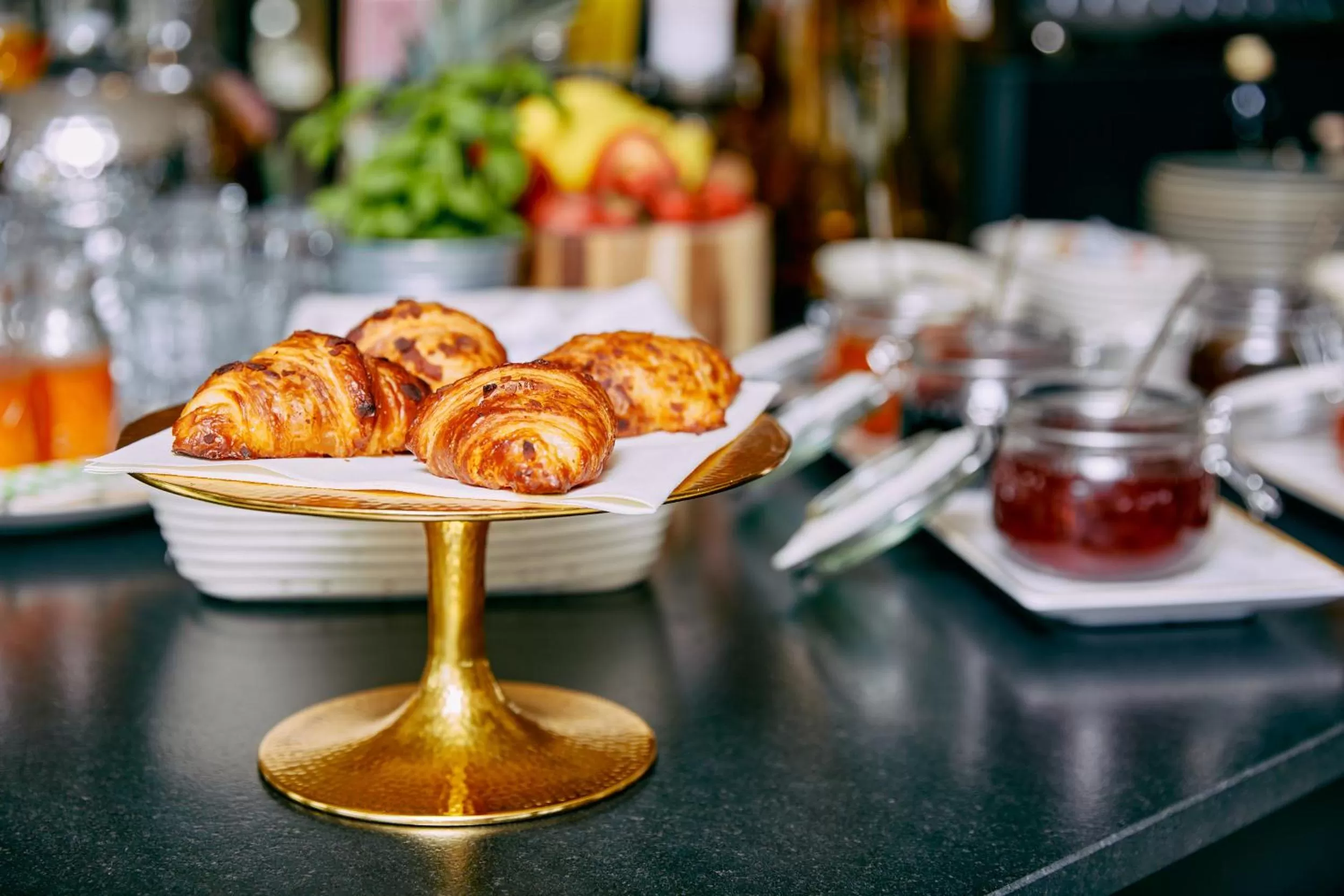 Breakfast in Home suite home