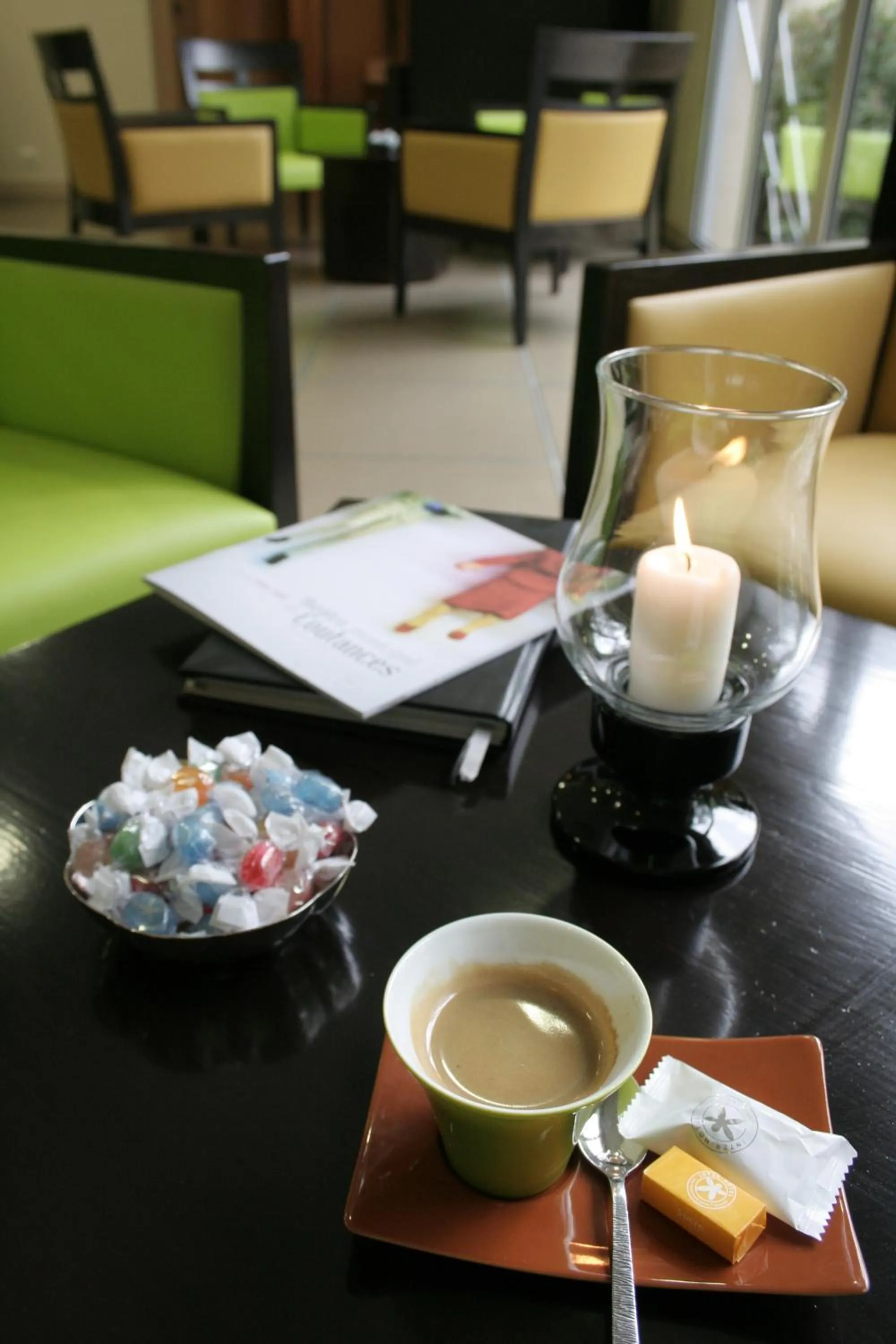 Lounge or bar in Hôtel Cositel, CIT'HOTEL Coutances