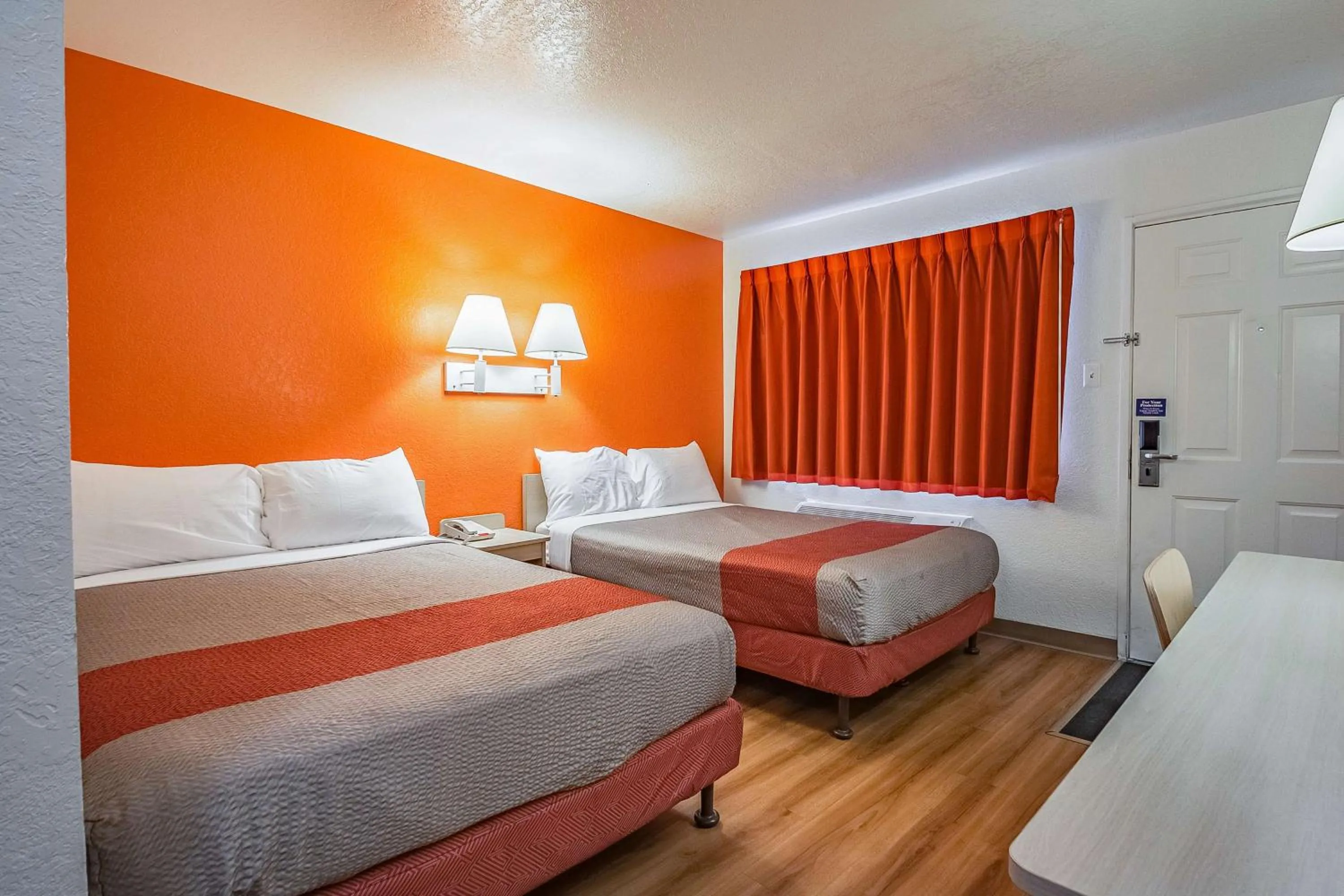 Bedroom, Bed in Motel 6-Salt Lake City, UT - West - Airport