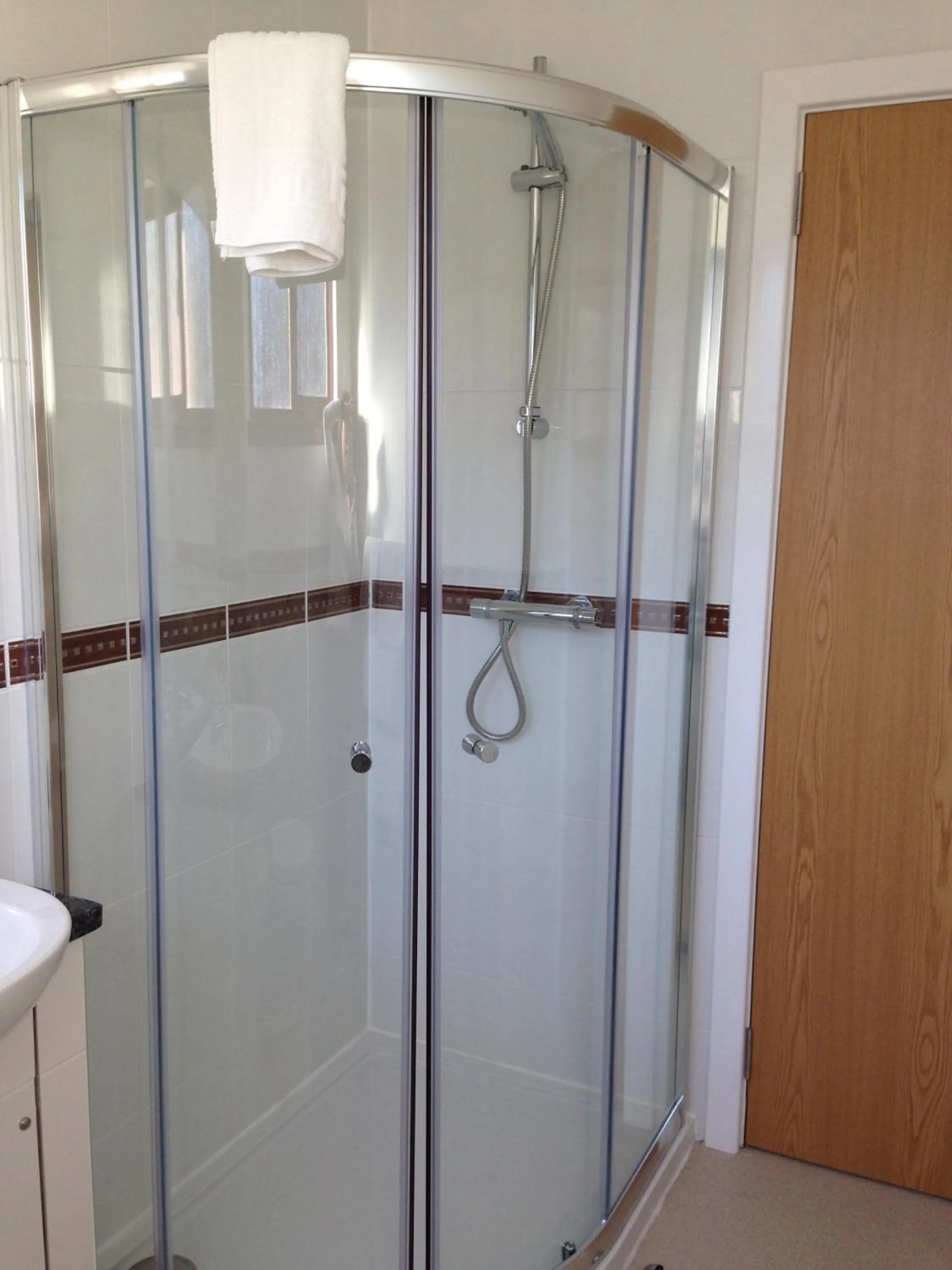 Shower in Highlander Hotel ‘A Bespoke Hotel’