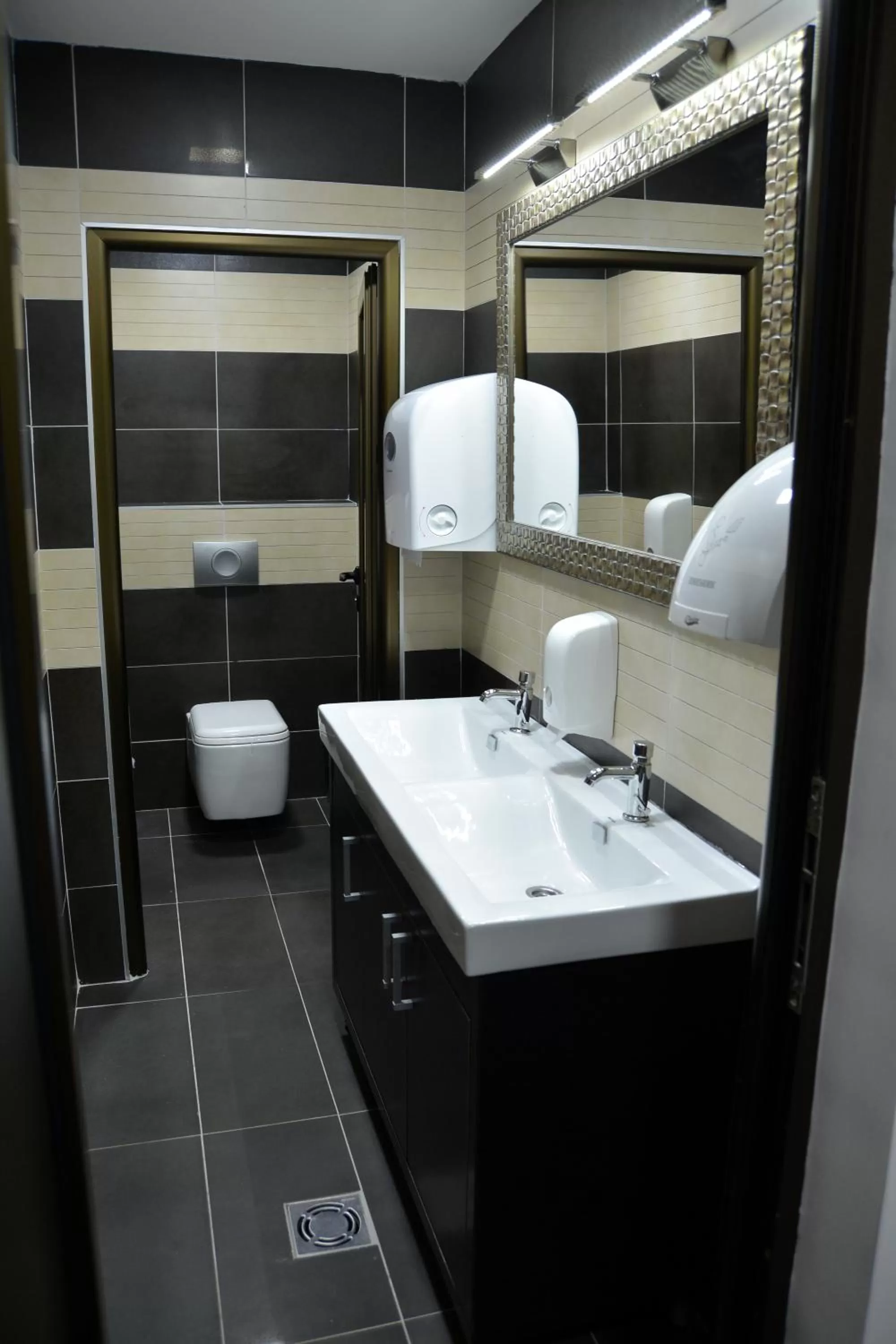 Bathroom in Hotel Golf