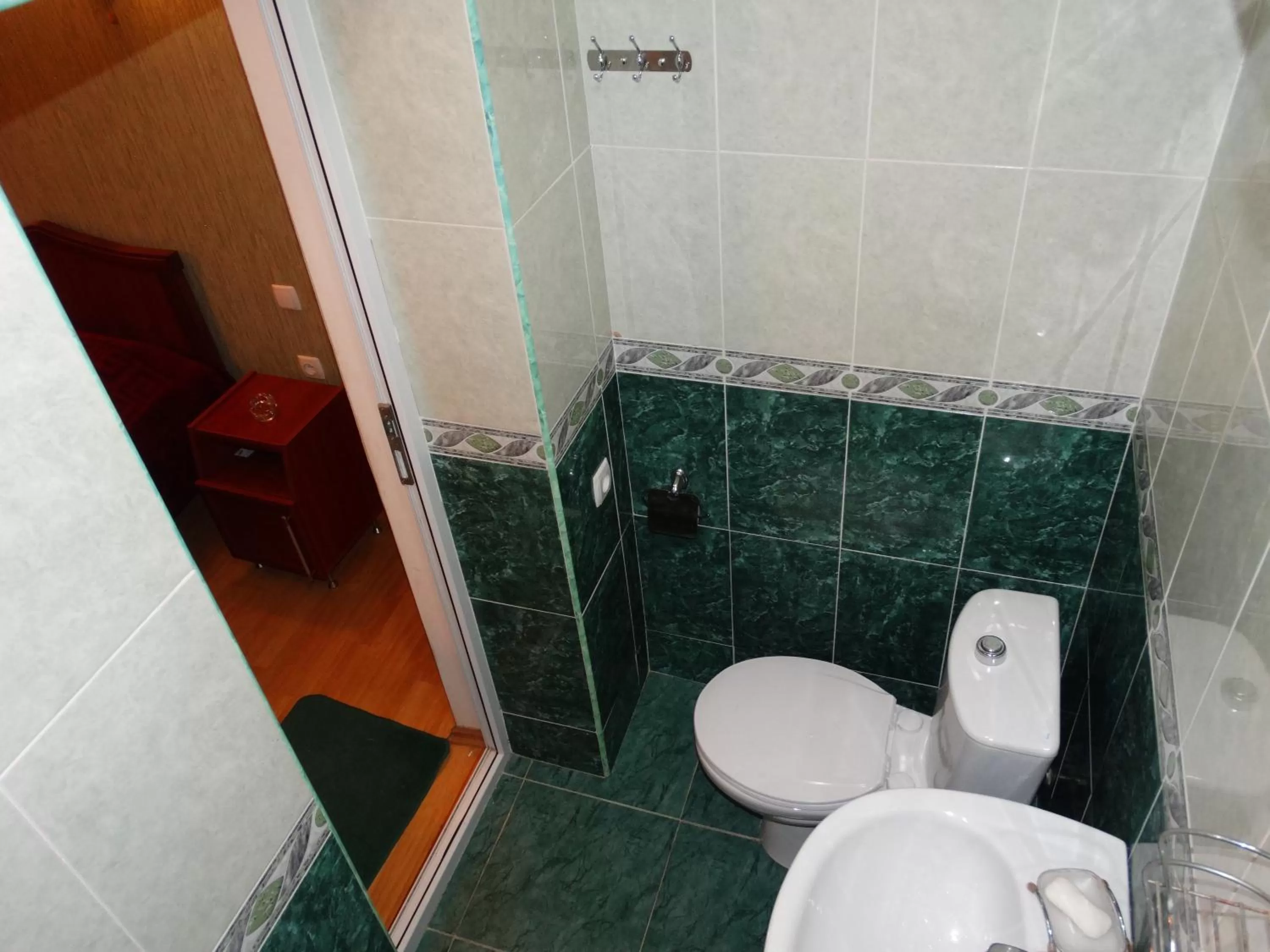 Bathroom in Hotel Sano