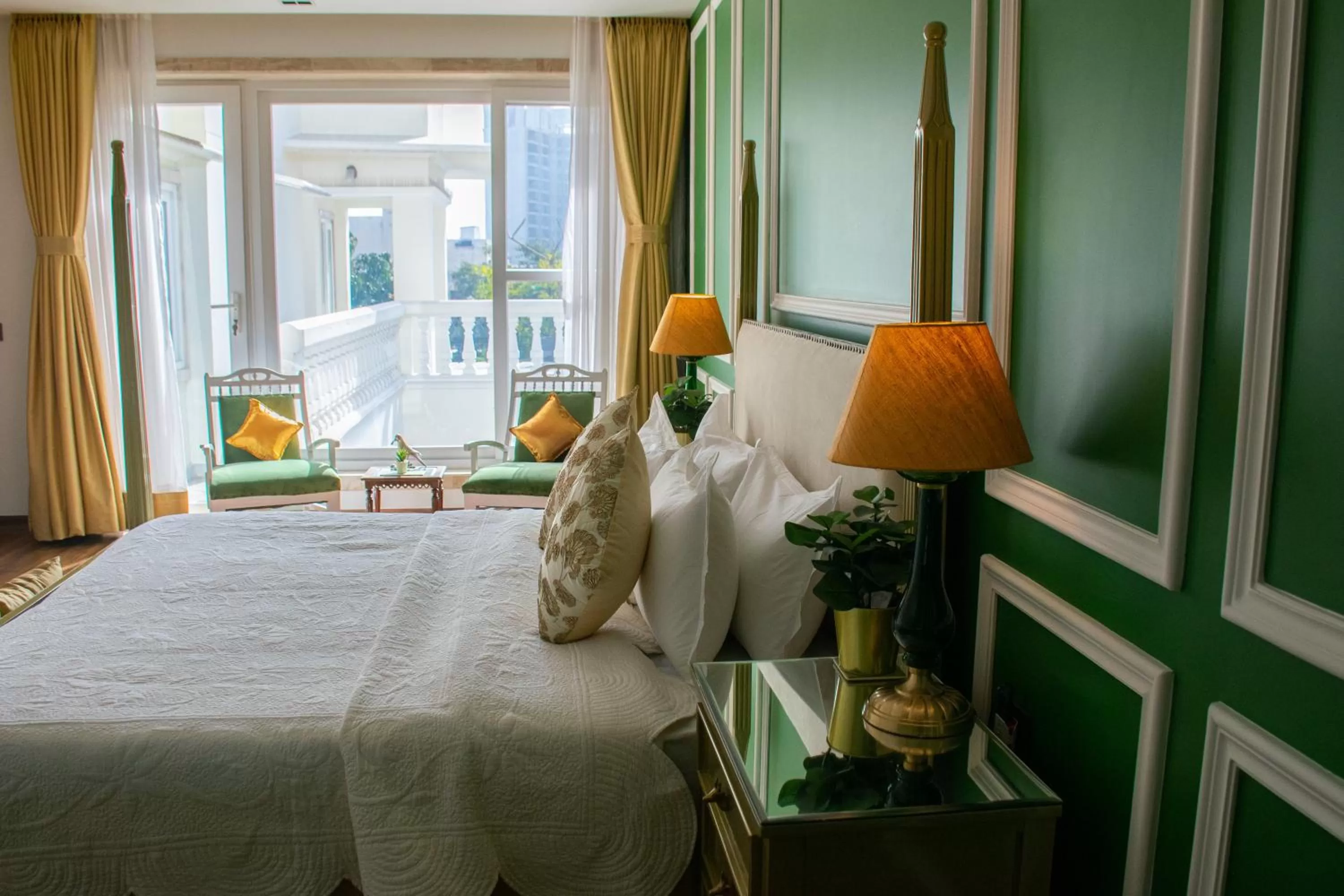 Seating area, Bed in Dileep Kothi - A Royal Boutique Luxury Suites in Jaipur