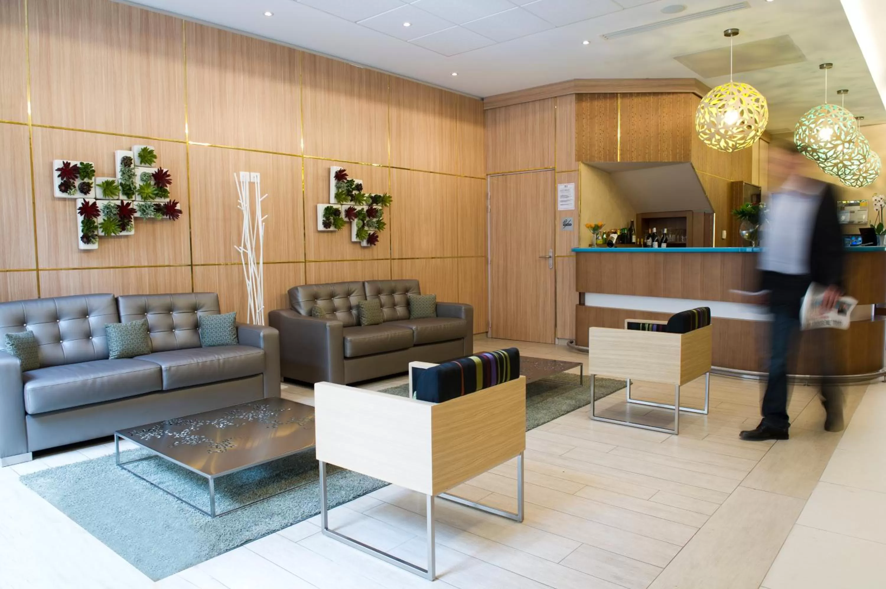 Lobby or reception in Aparthotel Adagio Paris Vincennes
