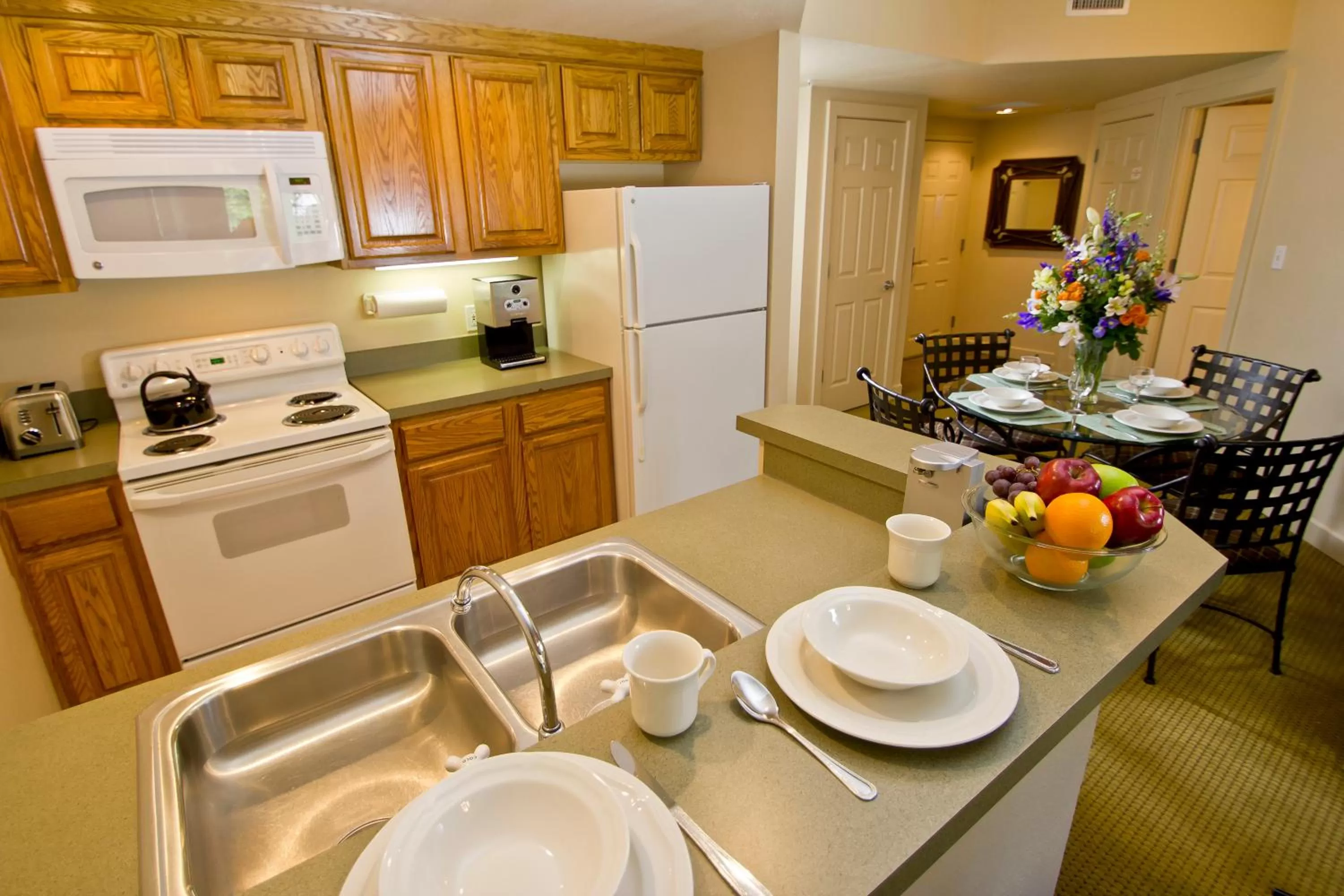 Kitchen or kitchenette in Hilton Vacation Club Bent Creek Golf Village Gatlinburg