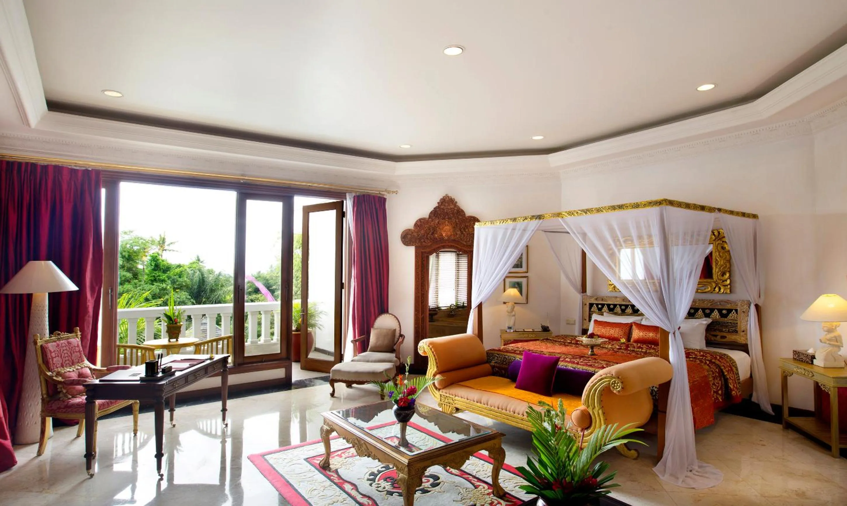 Bedroom in The Mansion Resort Hotel & Spa