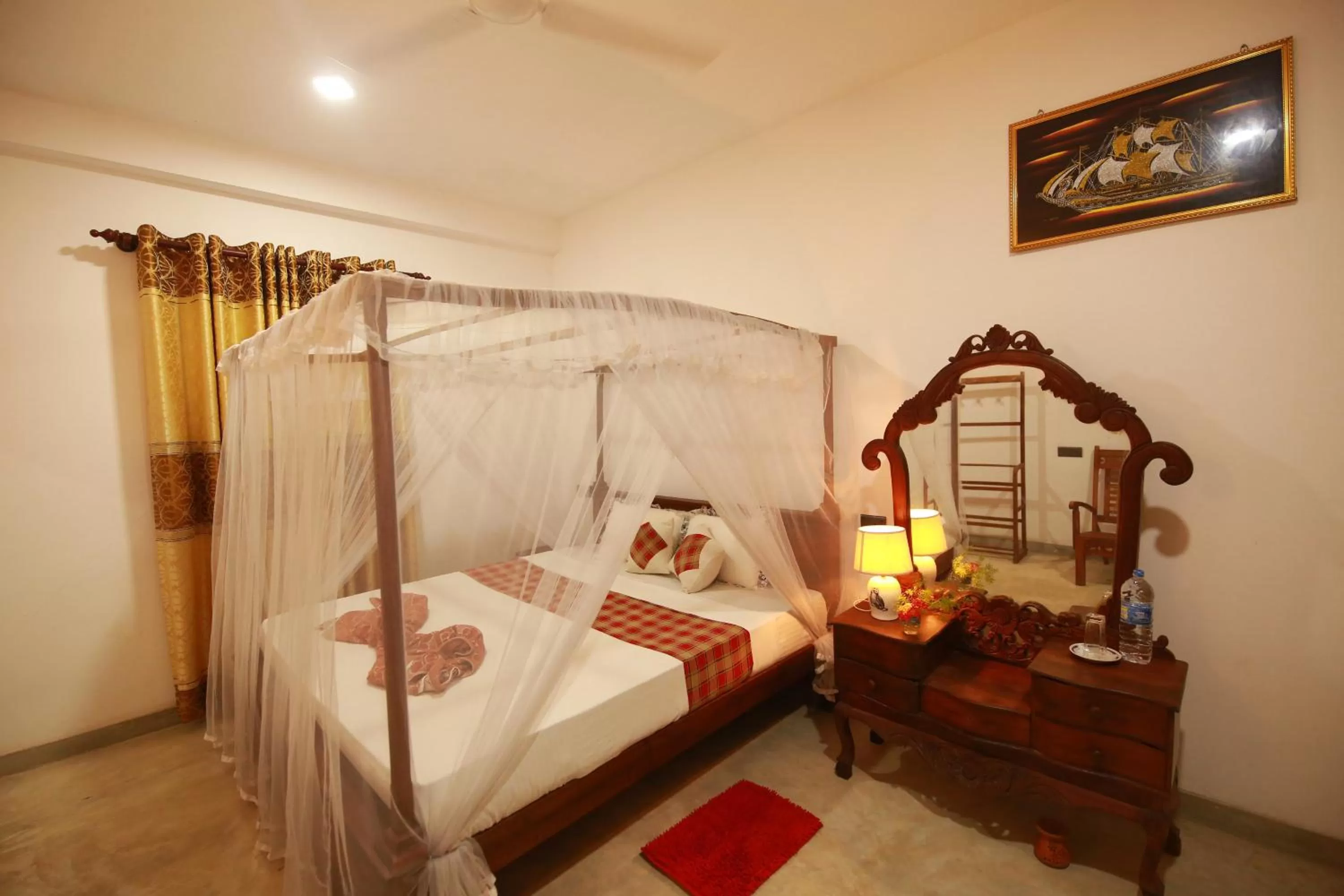 Photo of the whole room, Bed in Surf Orchid Villa
