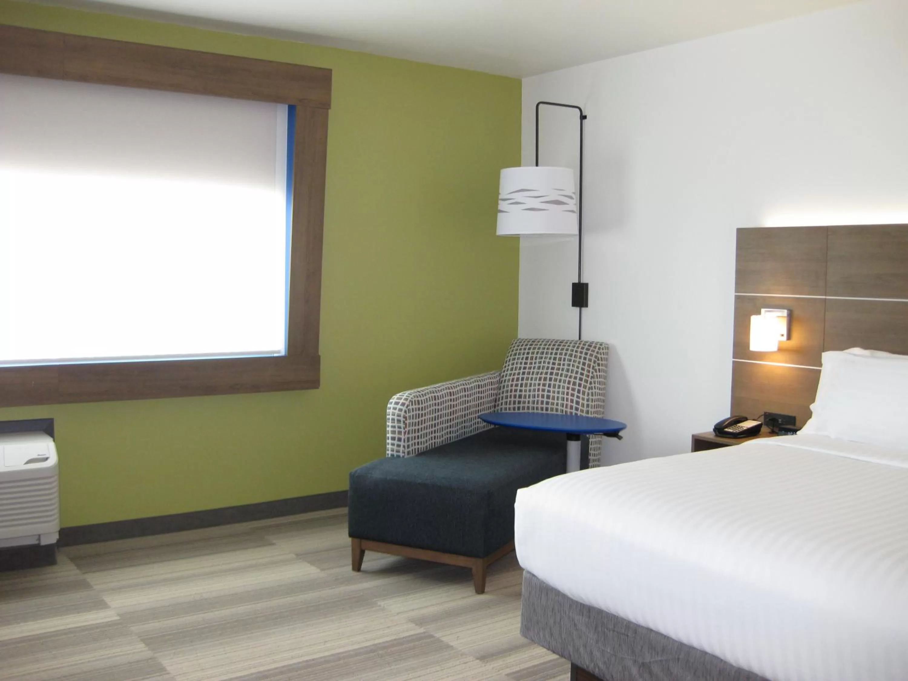 Bedroom, Bed in Holiday Inn Express & Suites - Houston NW - Cypress Grand Pky by IHG