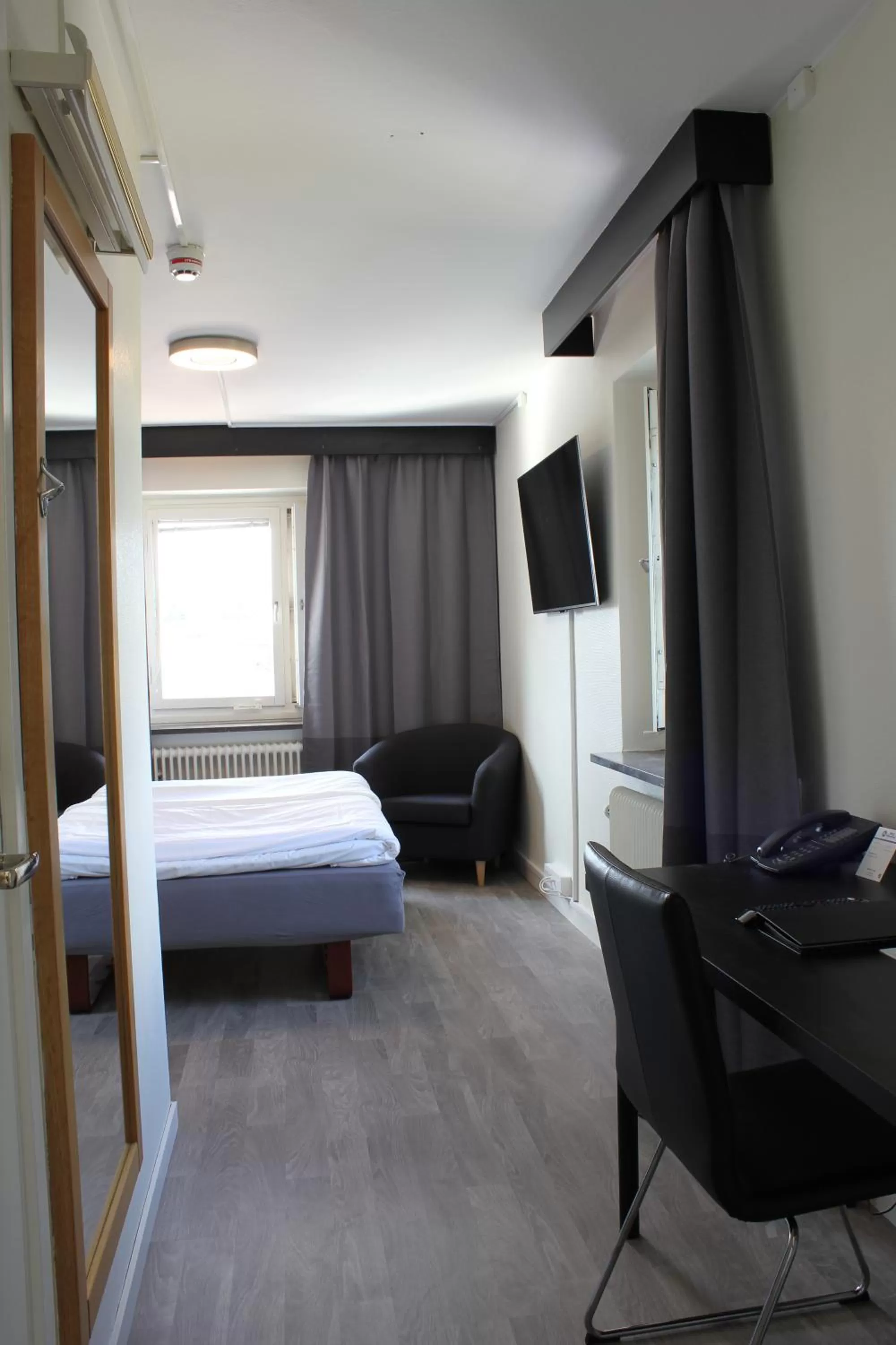 Bed in Best Western Hotel Tranas Statt