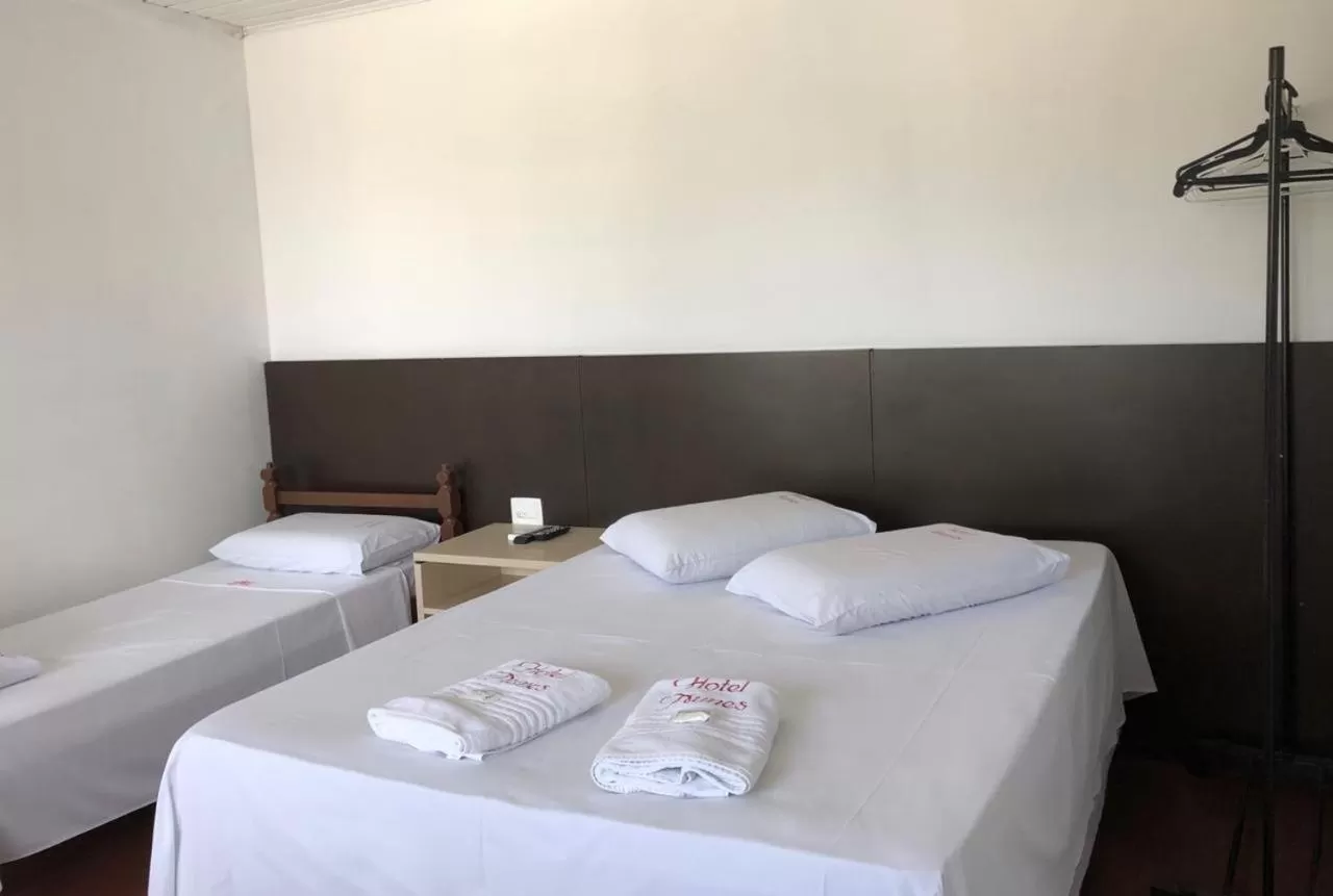 Bed in Hotel Nunes