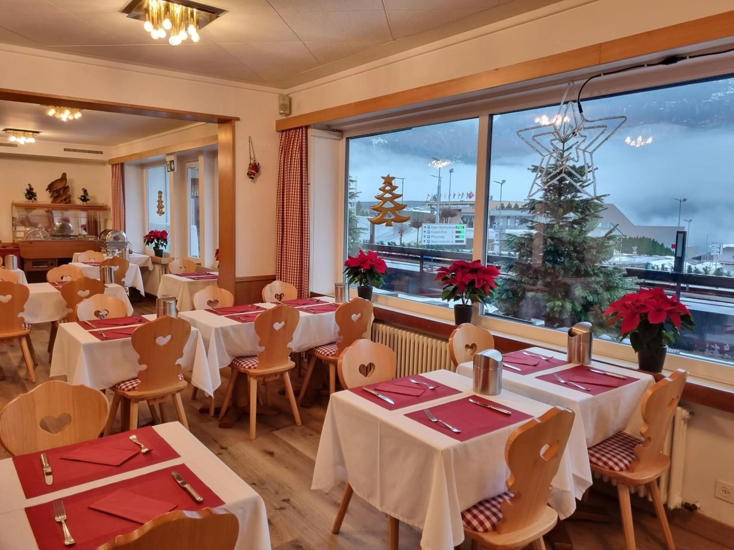 Dining area in Hotel Bernerhof Grindelwald