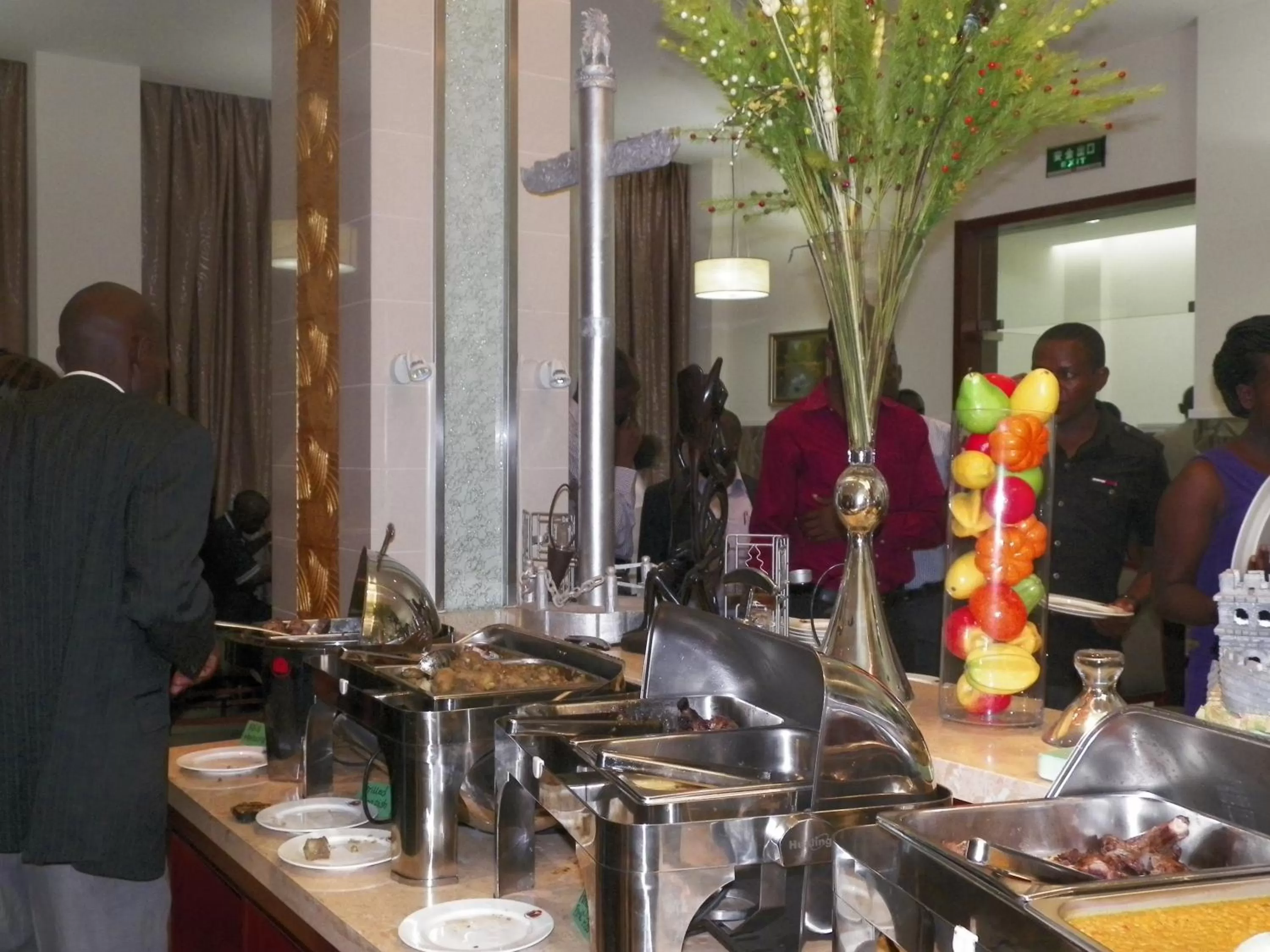 Restaurant/places to eat in Soluxe Club International Hotel