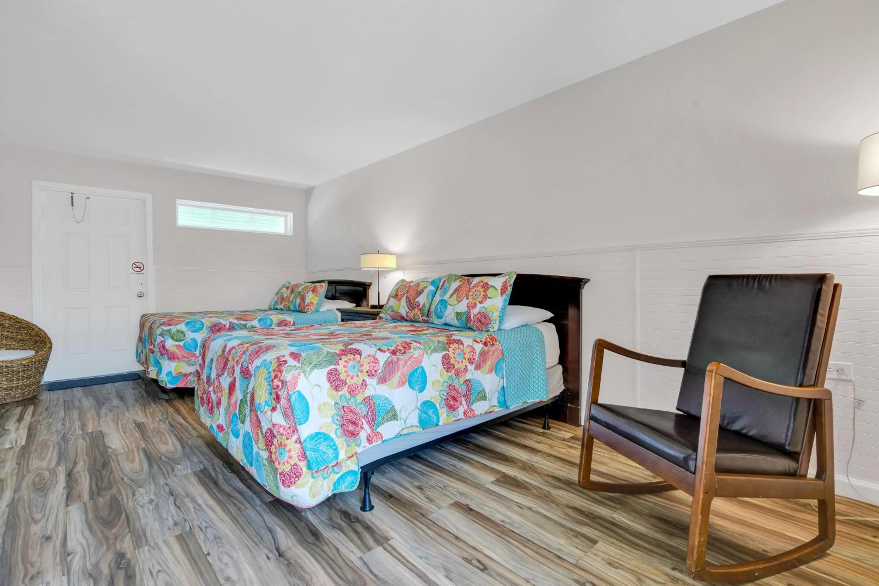 Bedroom, Bed in Coconut Cay Resort