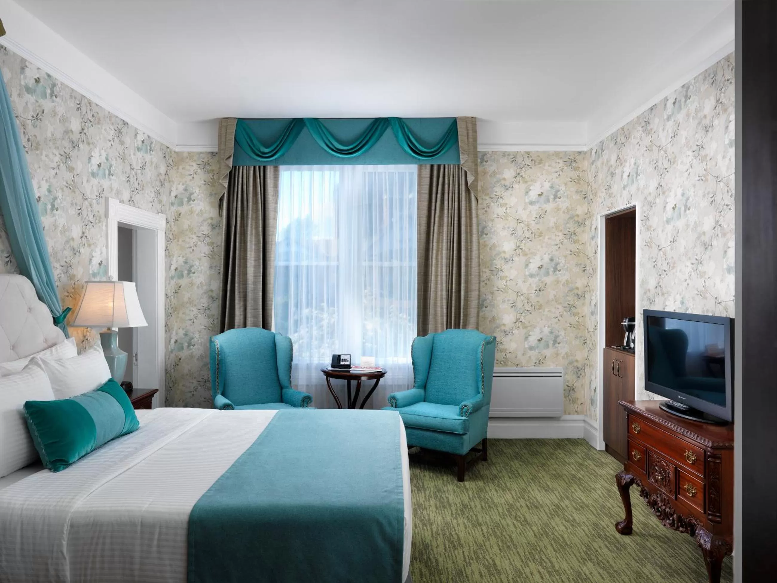 Photo of the whole room, Bed in Pendray Inn and Tea House