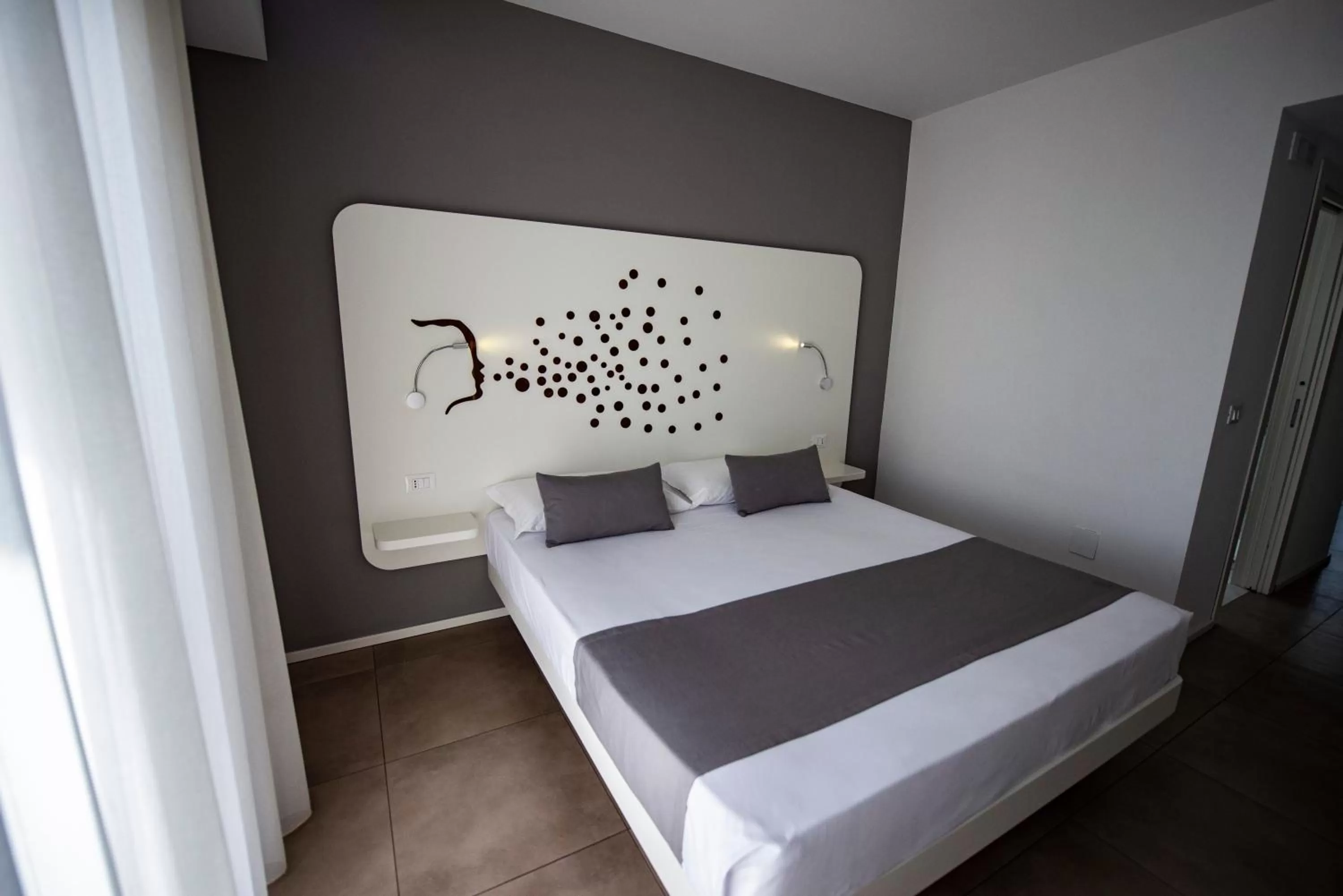 Bed in Aether Suites Tropea - Free Private Parking
