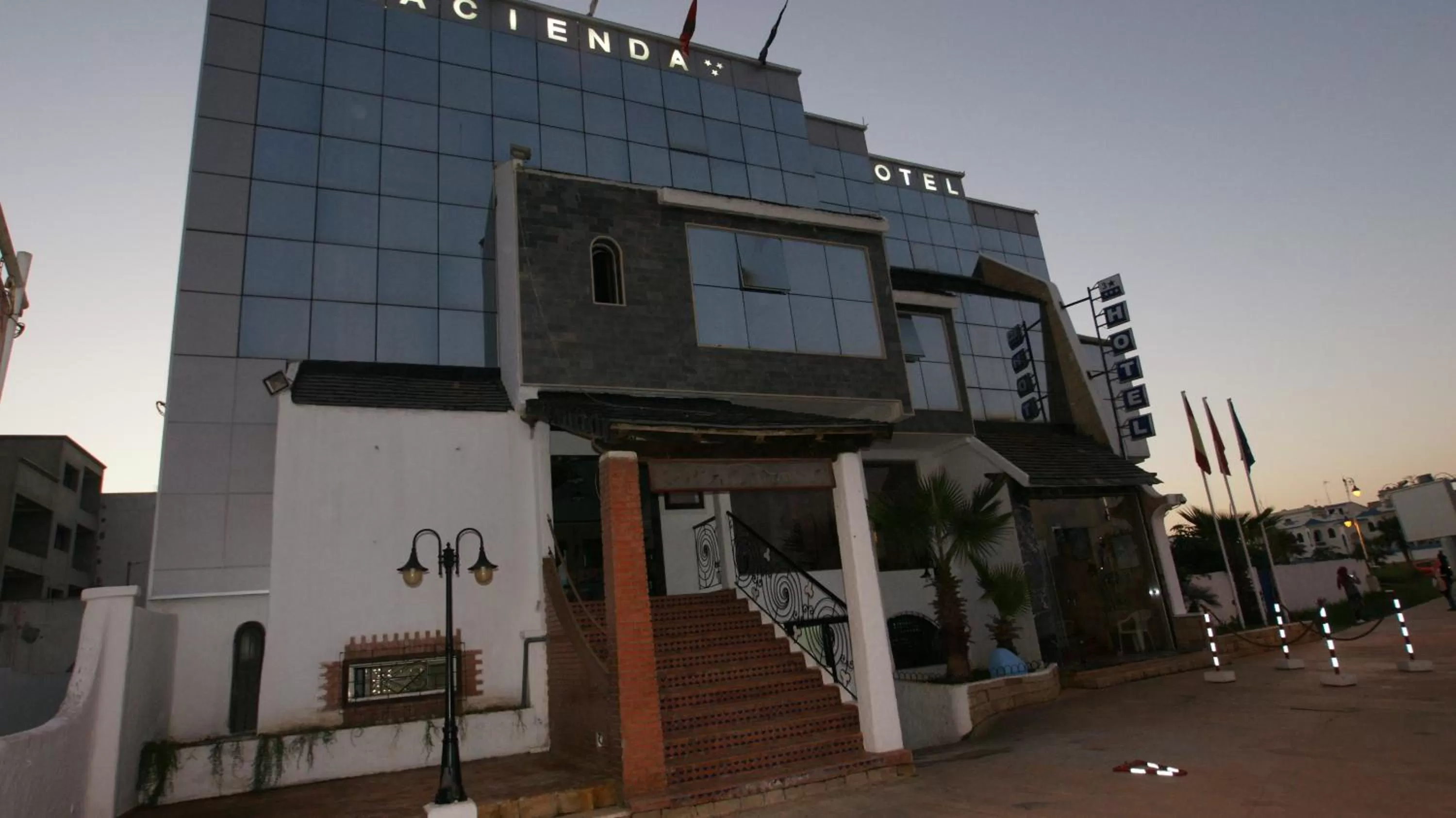 Property building in Hotel Hacienda