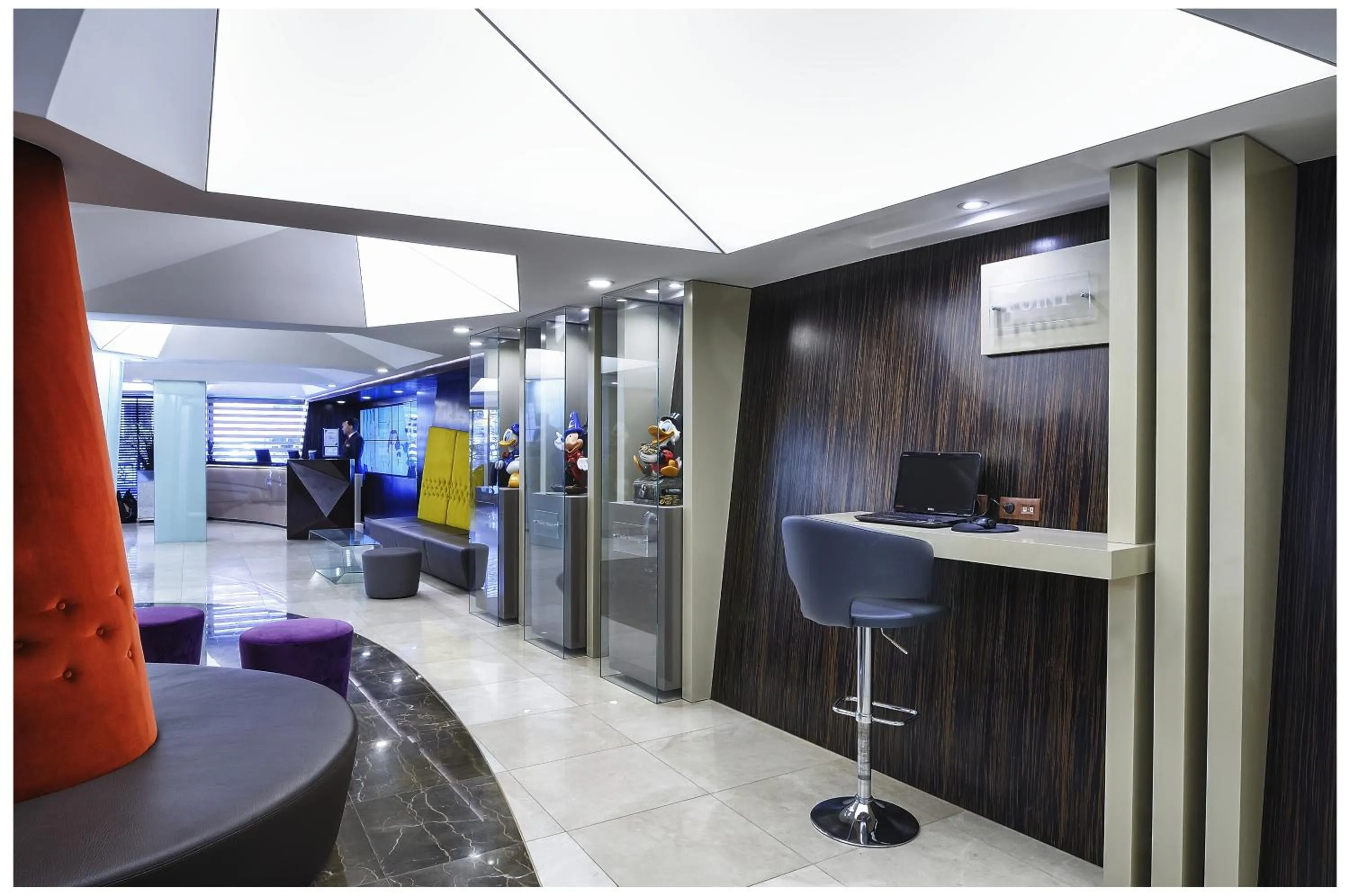 Lobby or reception in Cartoon Hotel