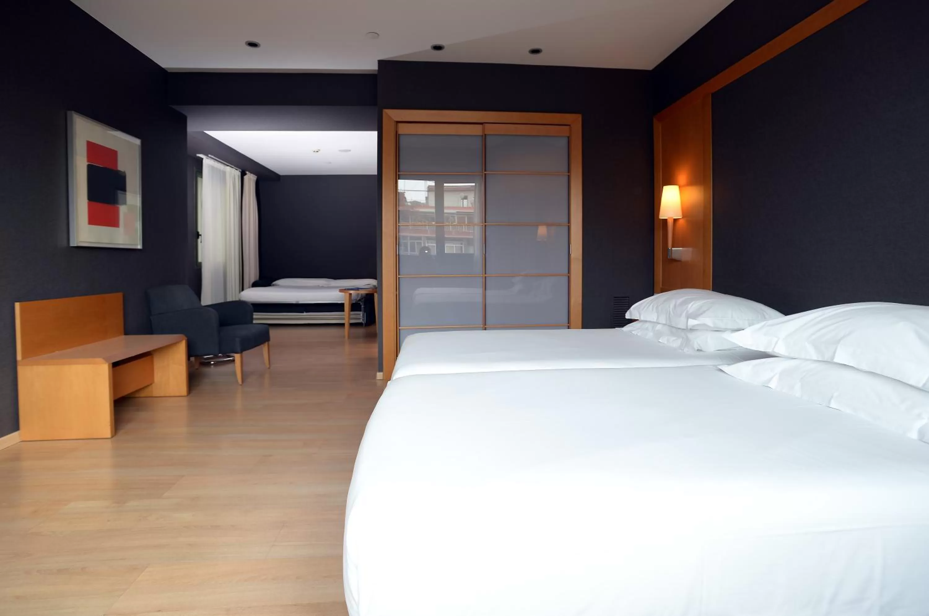 Photo of the whole room, Bed in Hotel Barcelona Universal