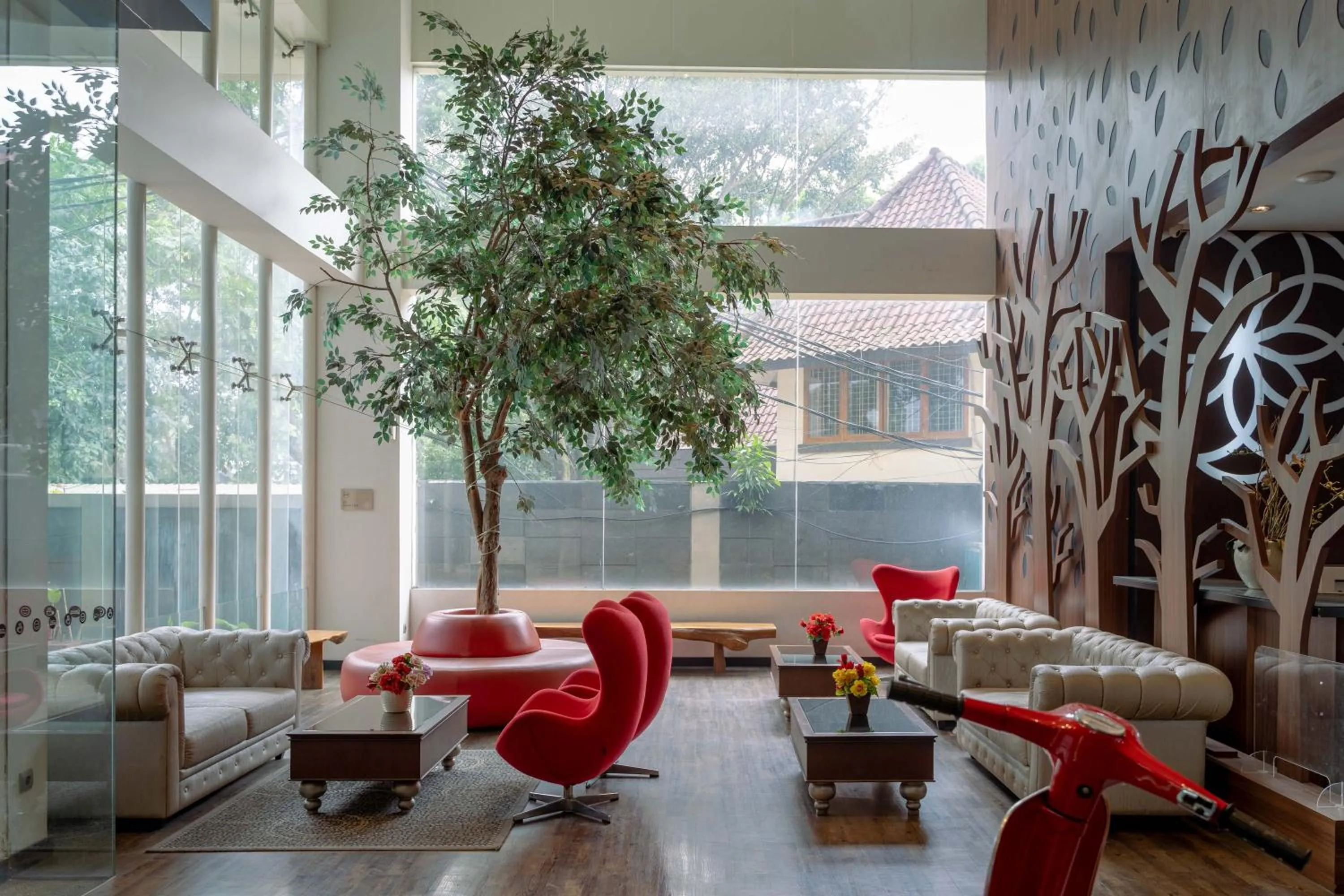 Seating area in Kalya Hotel Bandung Dago