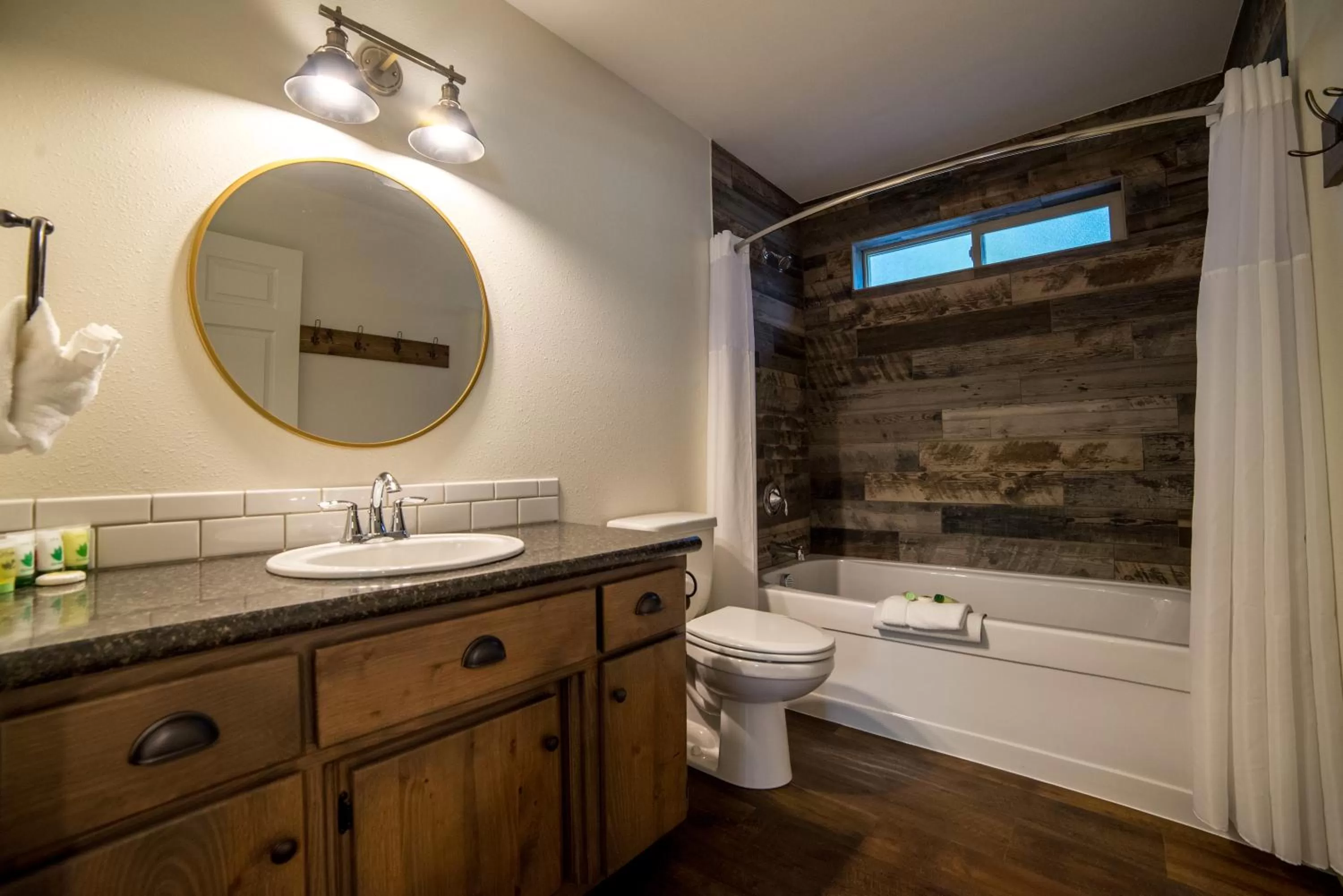 Shower in Eagle Cap Chalets