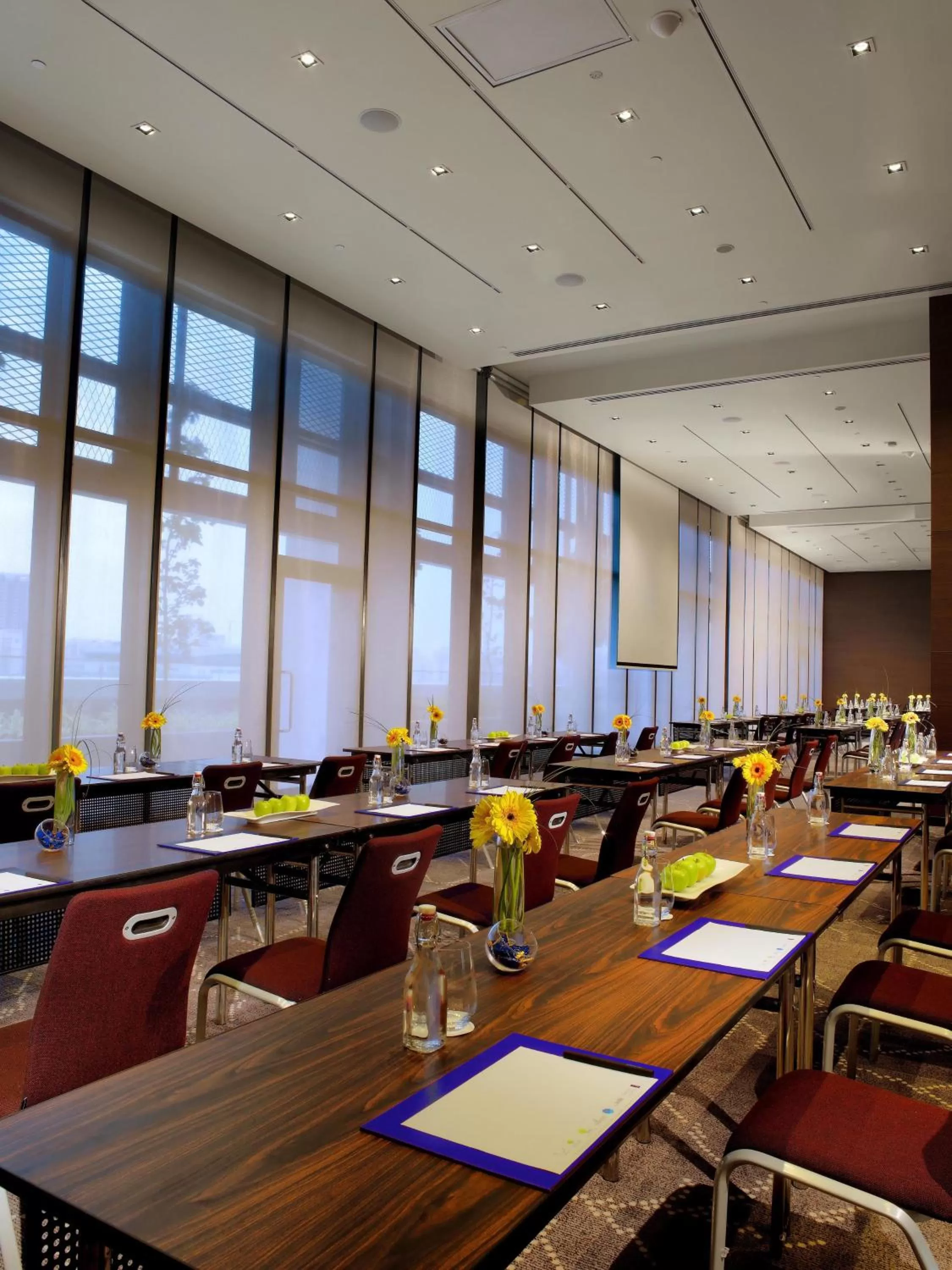 Business facilities in One Farrer Hotel