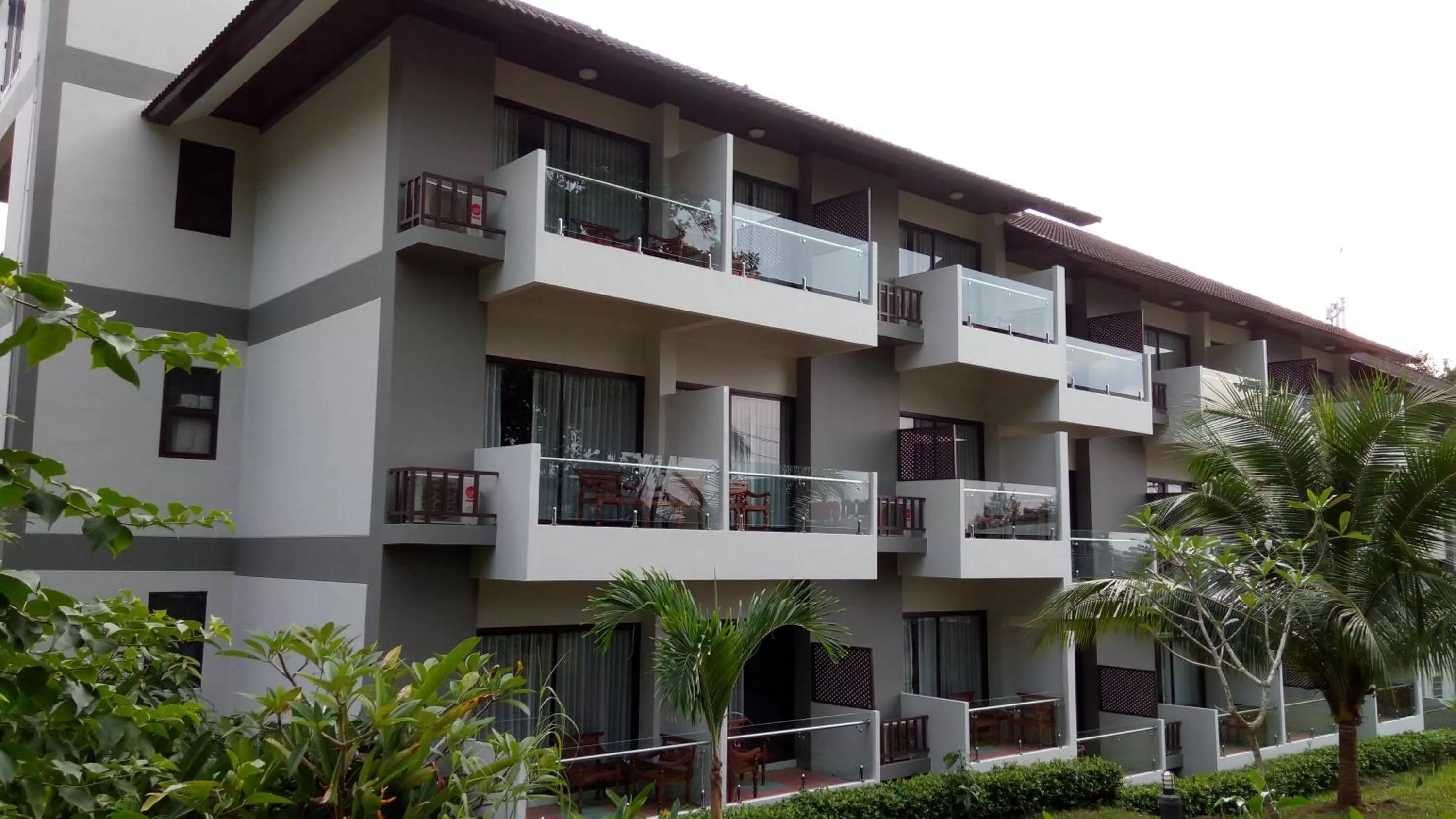 Property building in Chang Buri Resort & Koh Chang Hillside