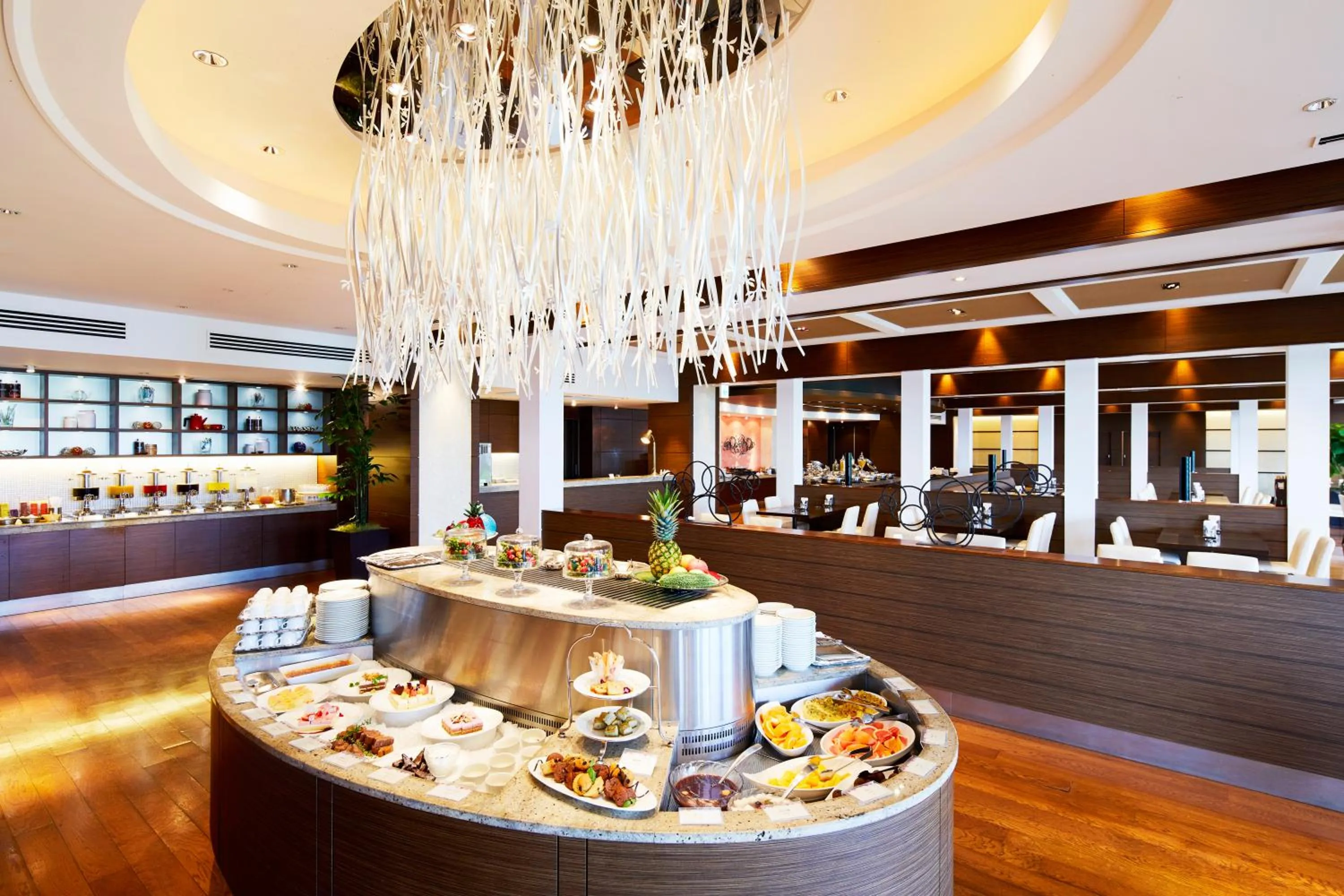 Restaurant/places to eat in Novotel Okinawa Naha