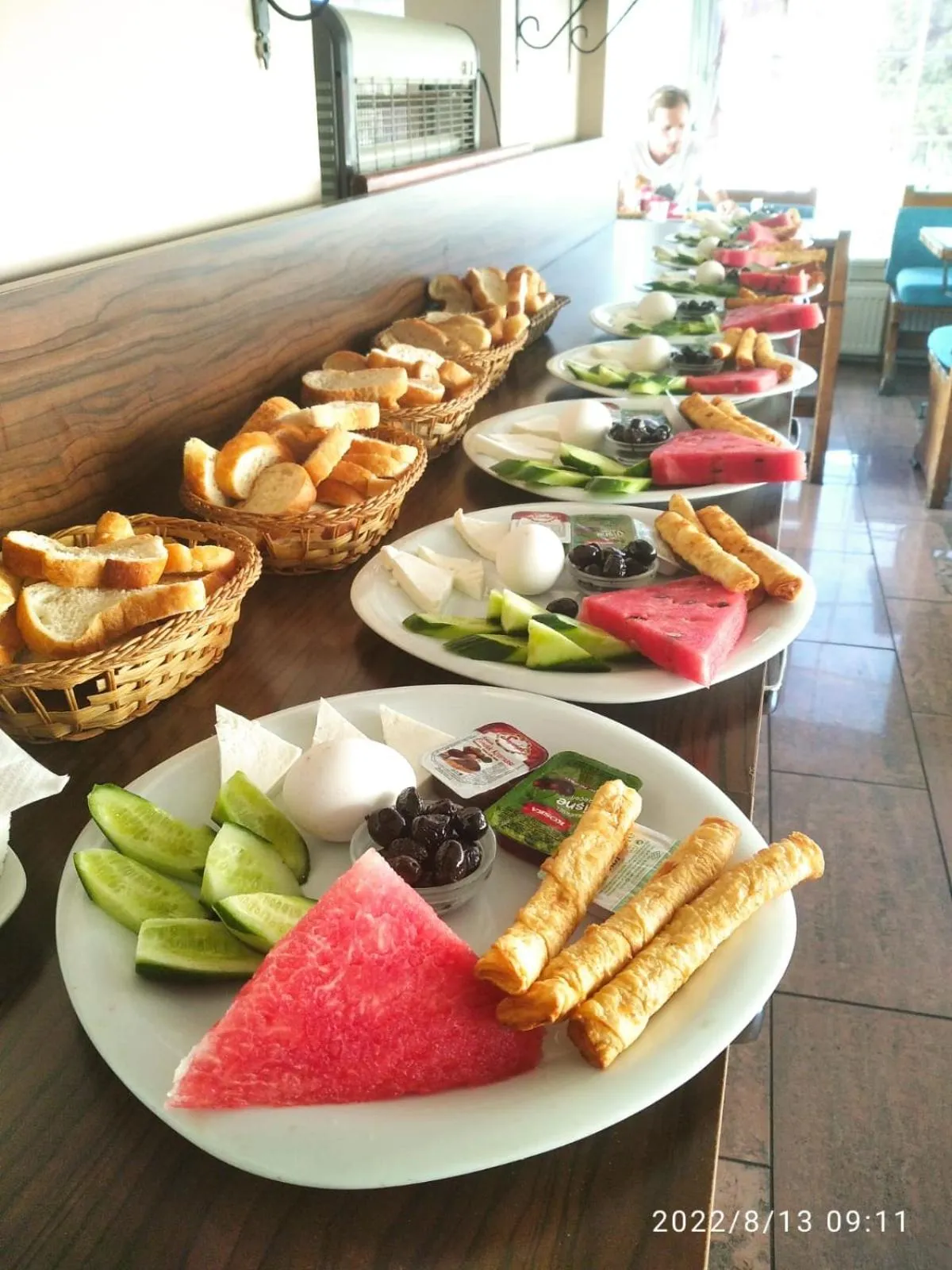 Food and drinks in Antique Hostel