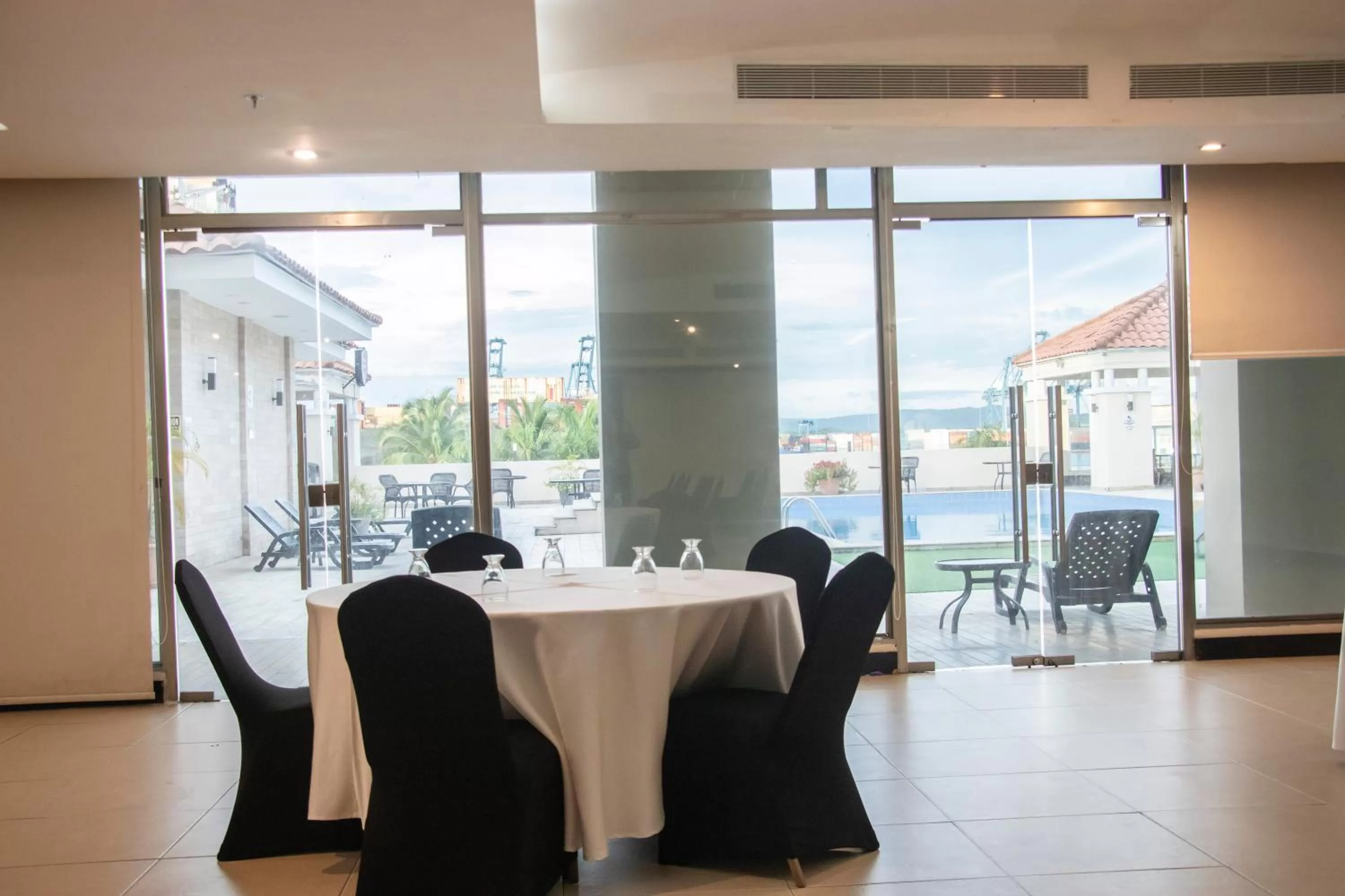 Banquet/Function facilities in Radisson Colon 2,000 Hotel & Casino