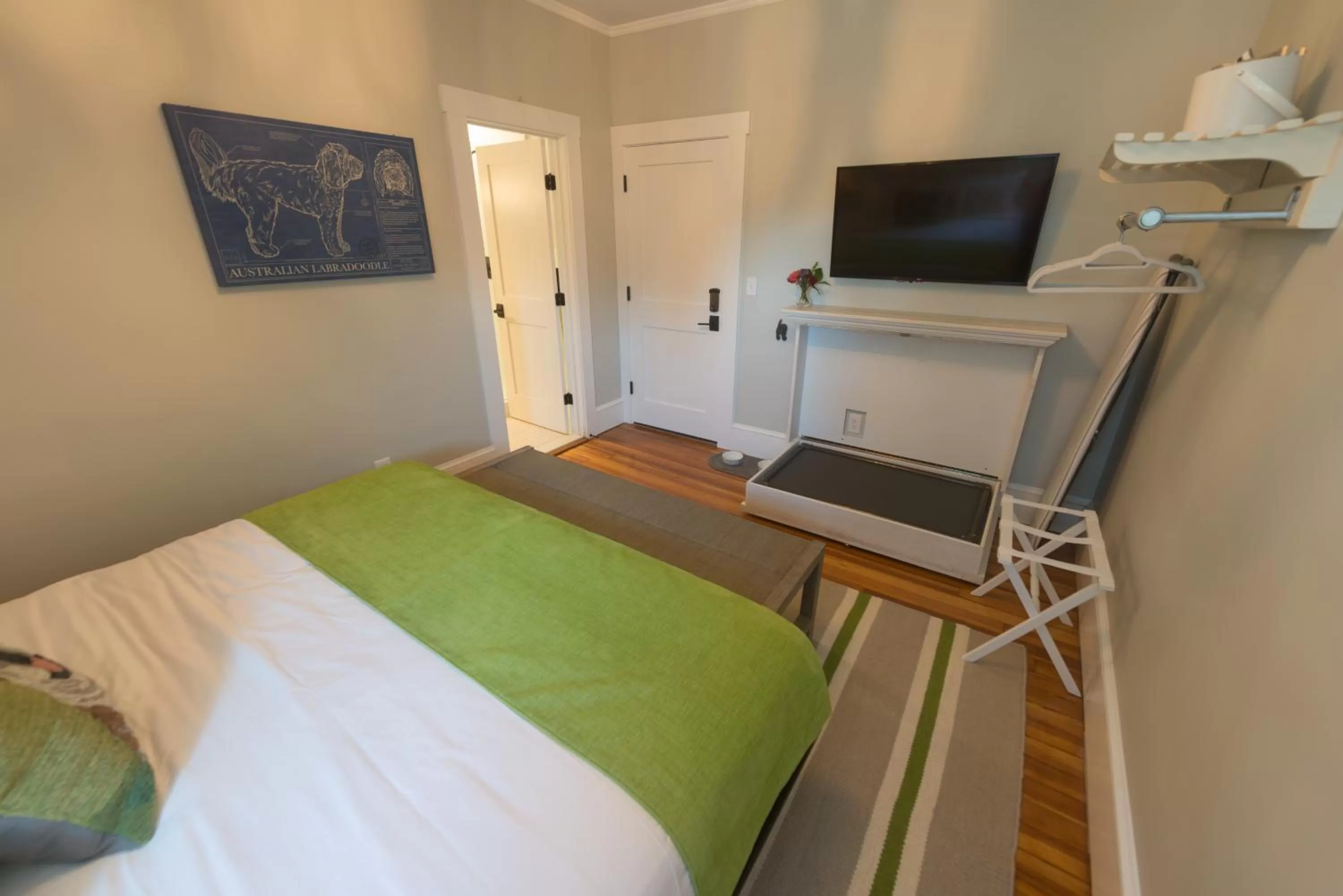 Bed in Paws on Pelham