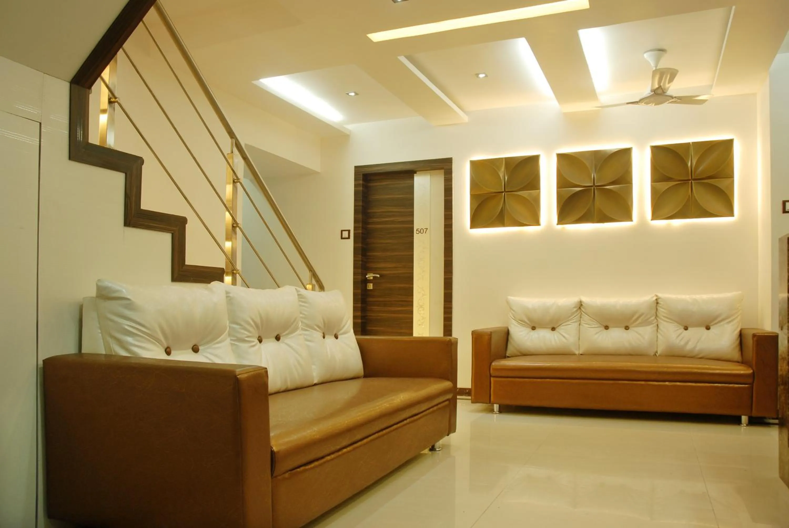 Lobby or reception in Hotel City View