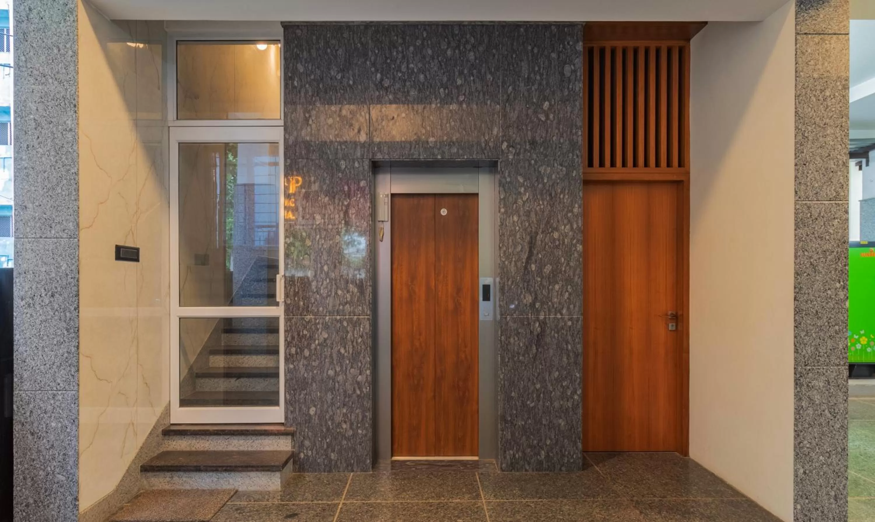 elevator in Treebo Pranav Park