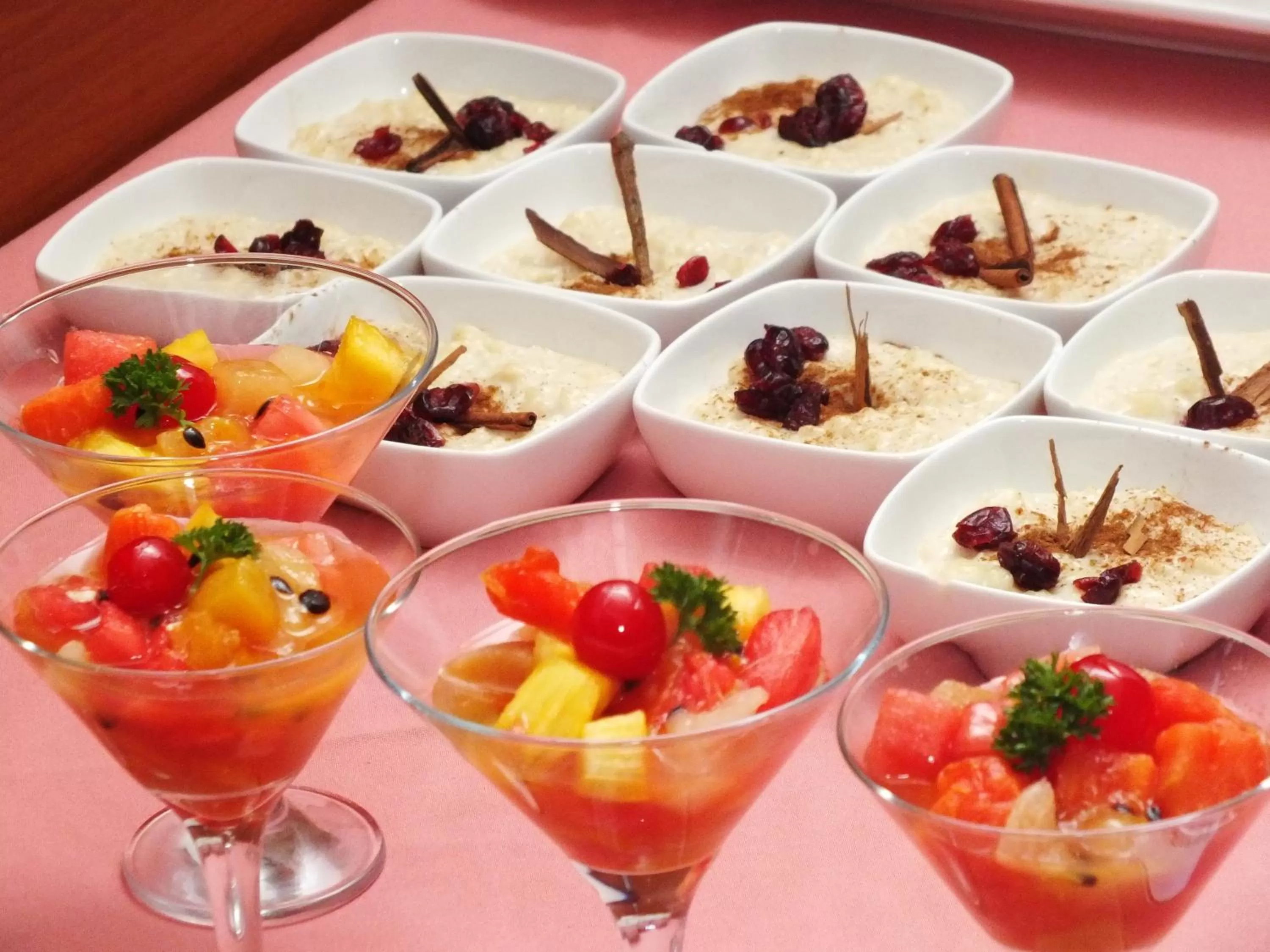 Food and drinks in Hotel Puerta del Sol