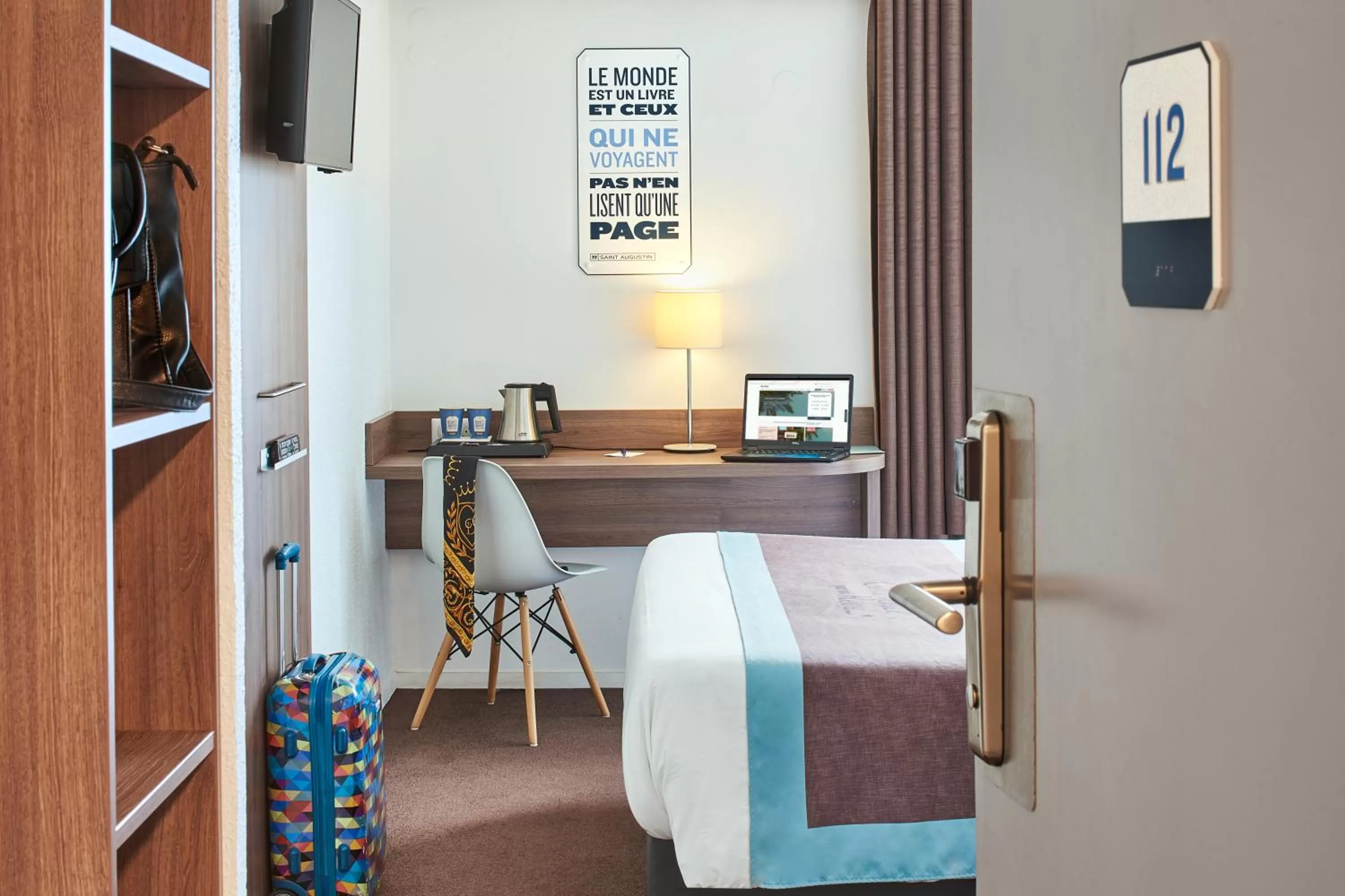 Photo of the whole room, Bed in Kyriad Lille - Mons en Baroeul