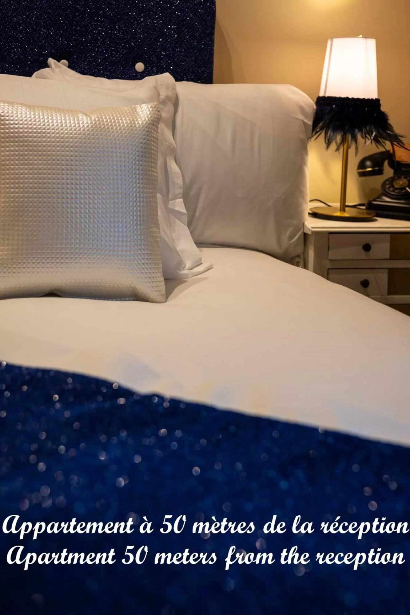 Bed in Le Clos Violette et Le 11 D'Aglaé - Hôtel de Charme Design de Luxe