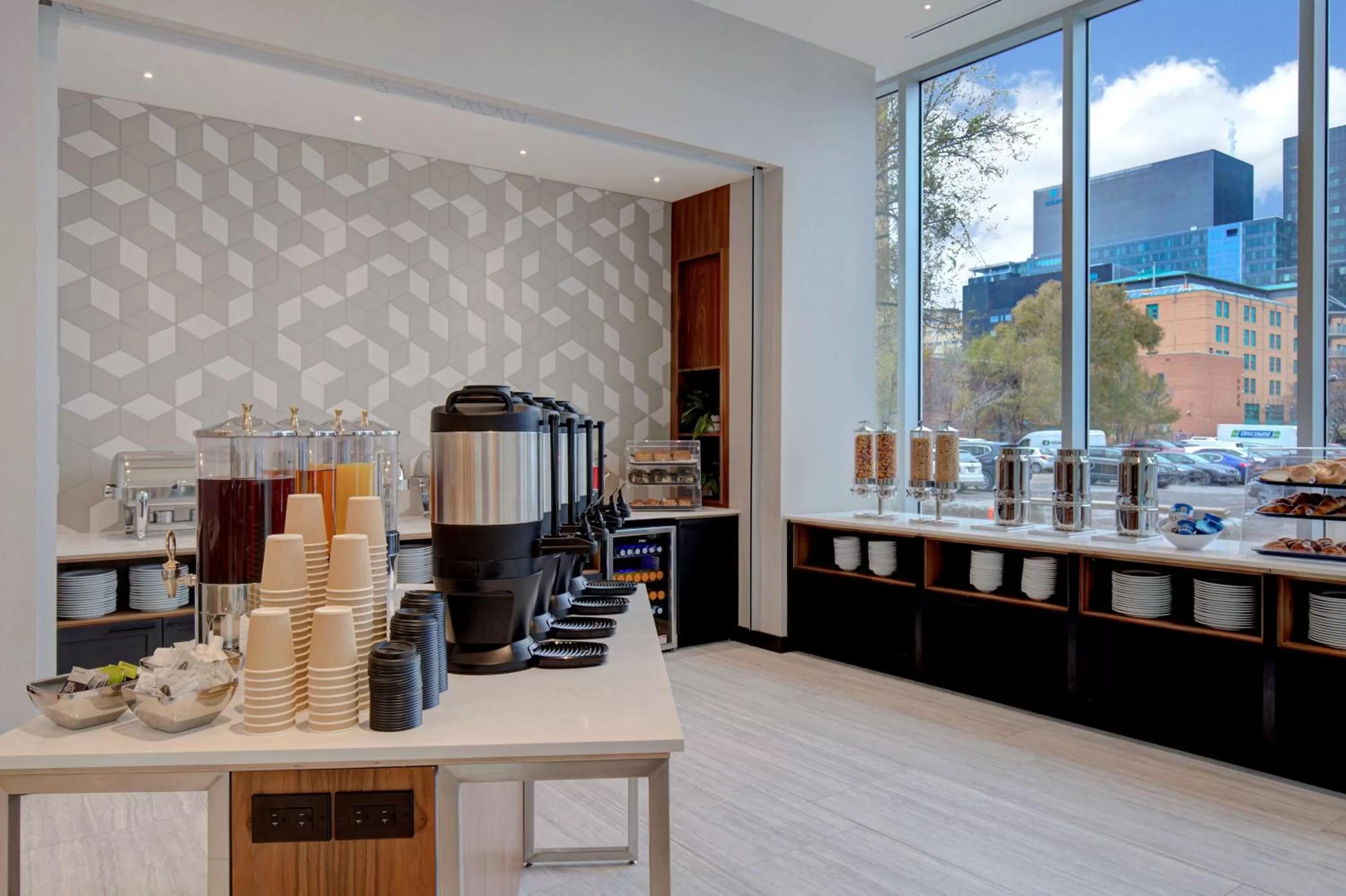 Breakfast in Homewood Suites By Hilton Montreal Downtown